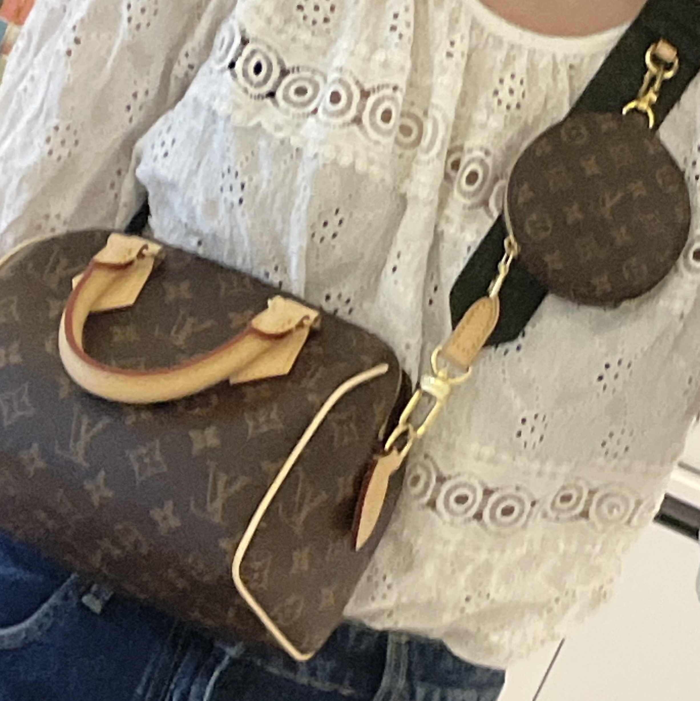 Louis Vuitton Speedy Bandouliere 20 Black, Louis Vuitton Multi Pochette Accessoires Monogram Khaki 착용 스타일
