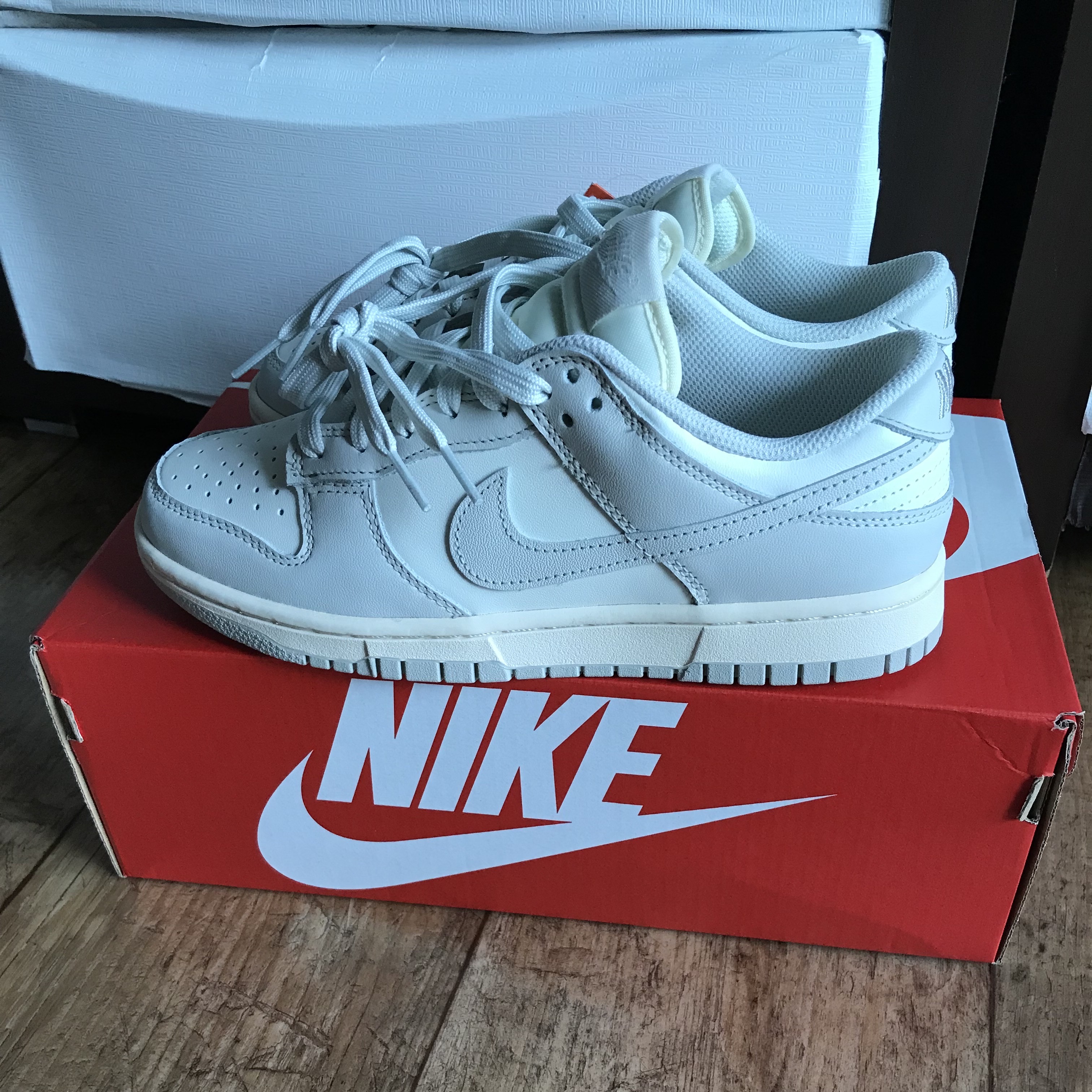 (W) Nike Dunk Low Light Bone 착용 스타일