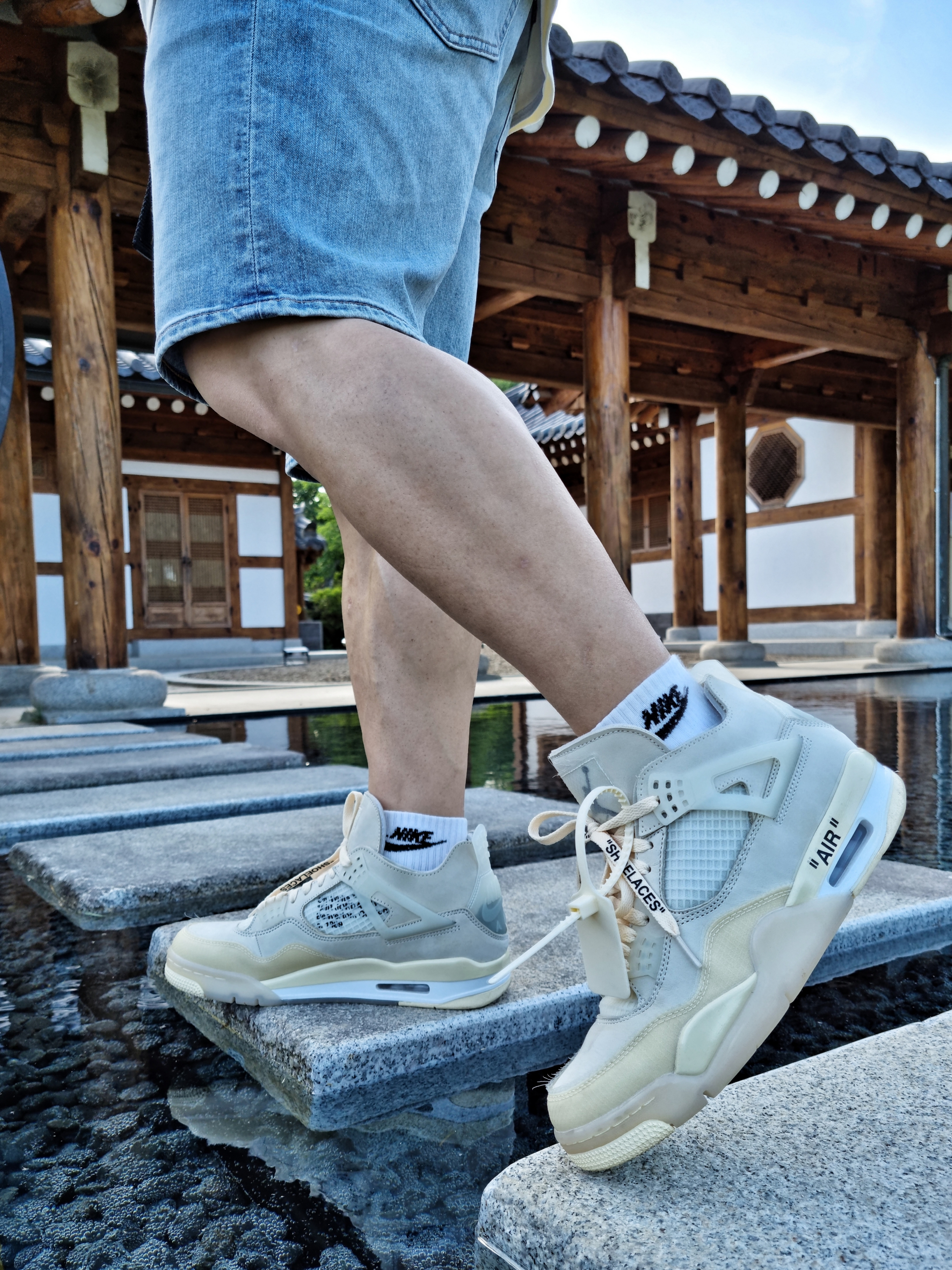 (W) Jordan 4 x Off-White Retro SP Sail 착용 스타일 - 4