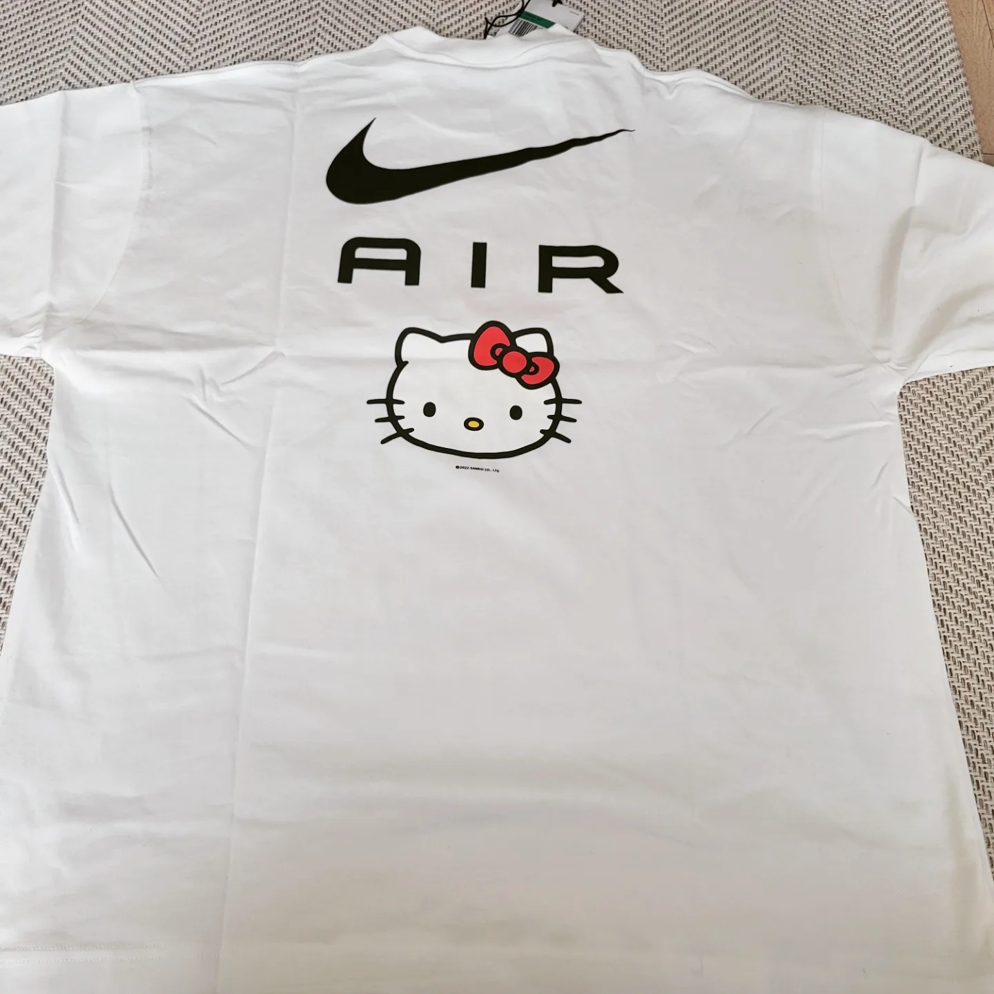 Nike x Hello Kitty NRG Air T-Shirt White - Asia 착용 스타일 - 2