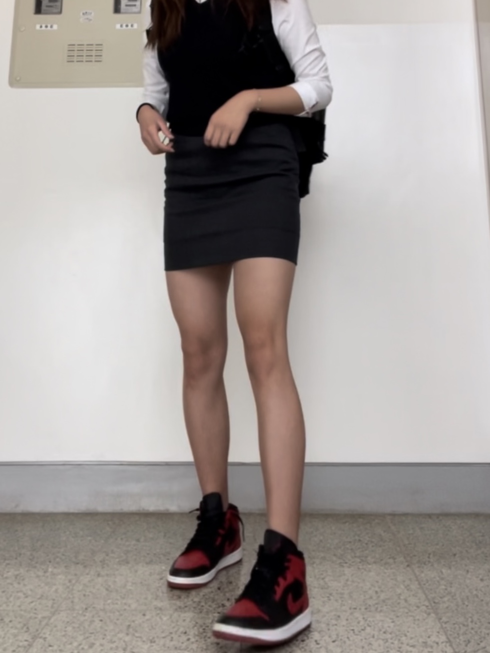 Jordan 1 Mid Bred Banned 2020 착용 스타일 - 3