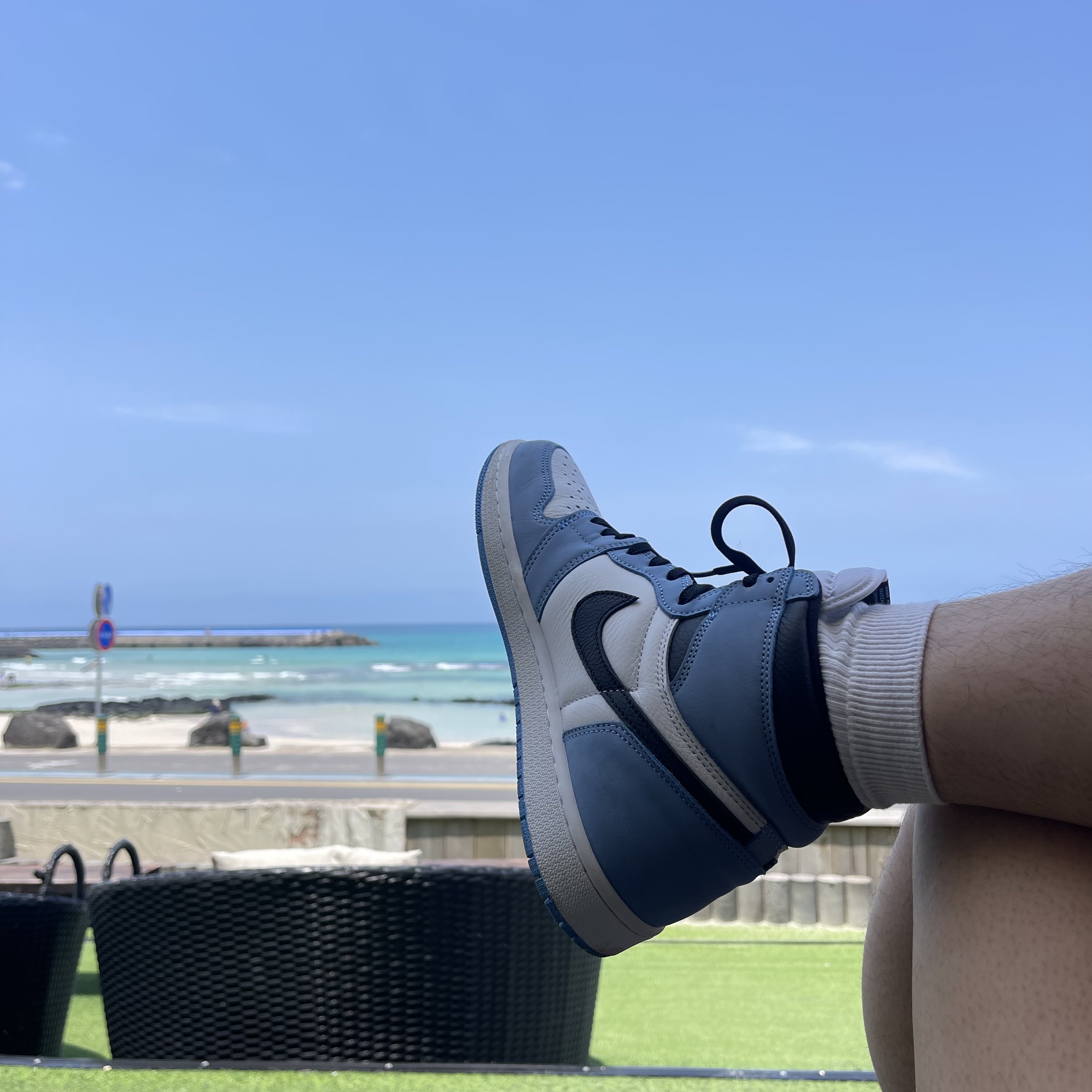 Jordan 1 Retro High OG University Blue 착용 스타일