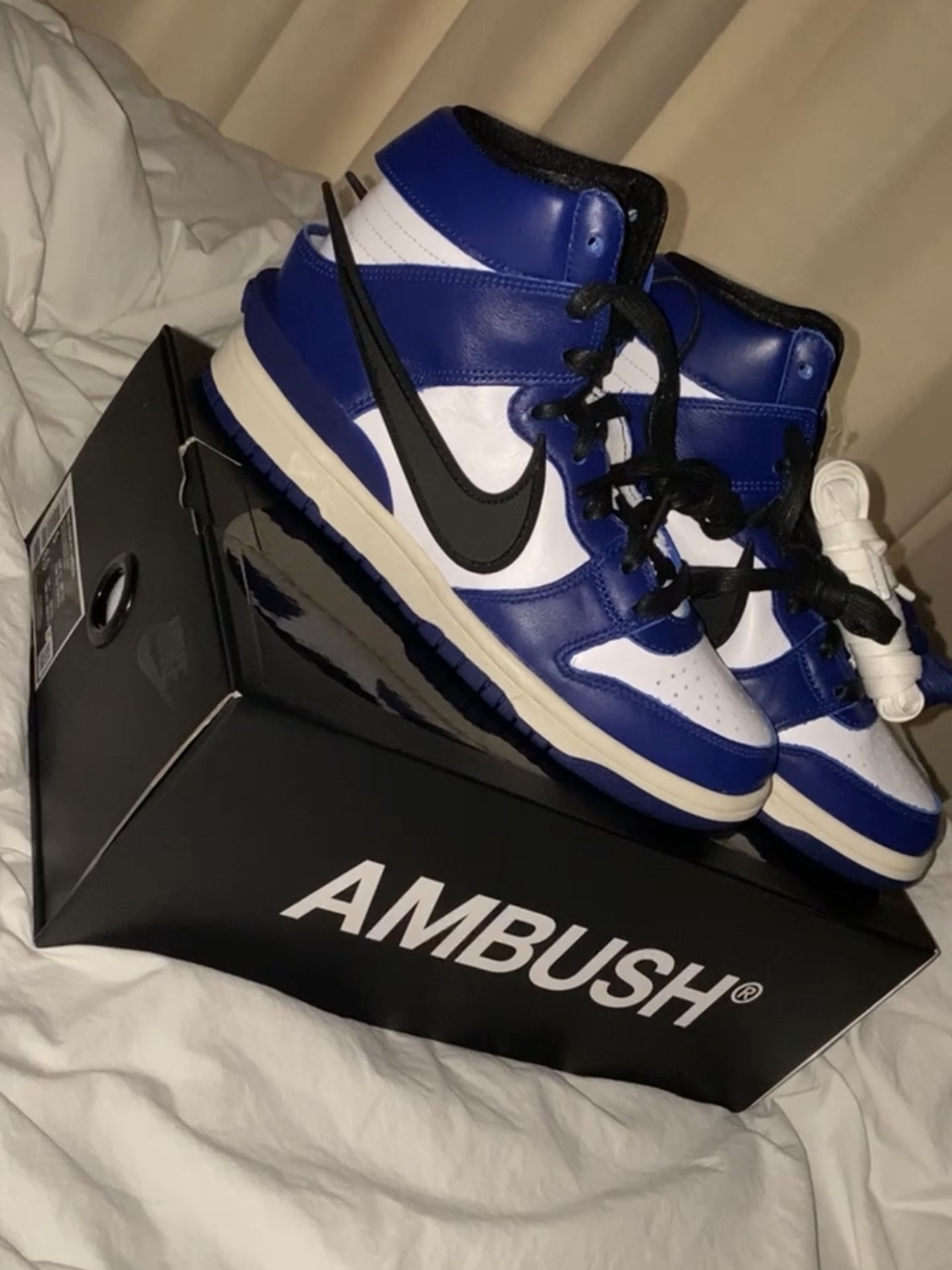 Nike x Ambush Dunk High Deep Royal Blue 착용 스타일 - 3