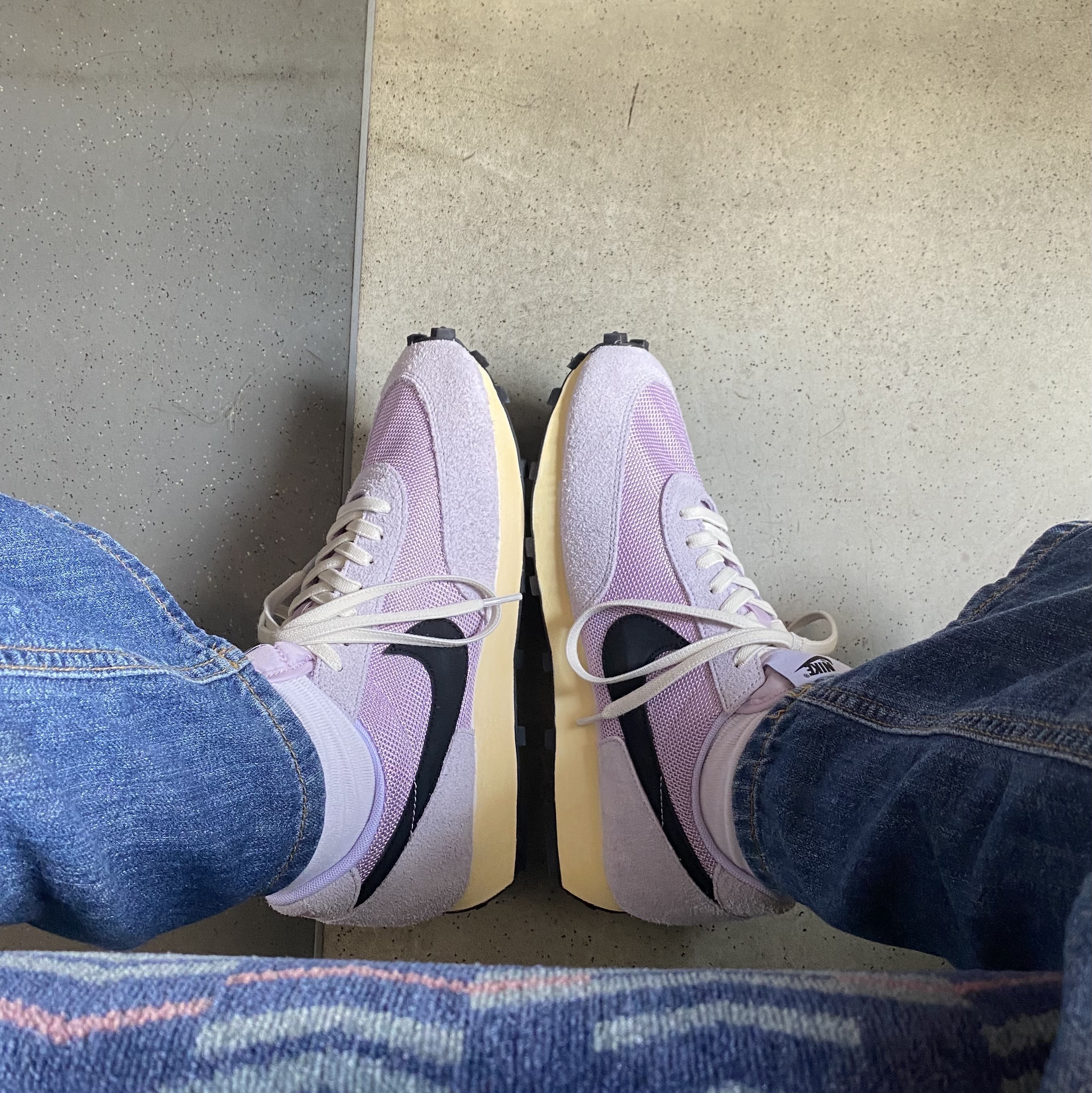 Nike Daybreak SP Lavender Mist 착용 스타일