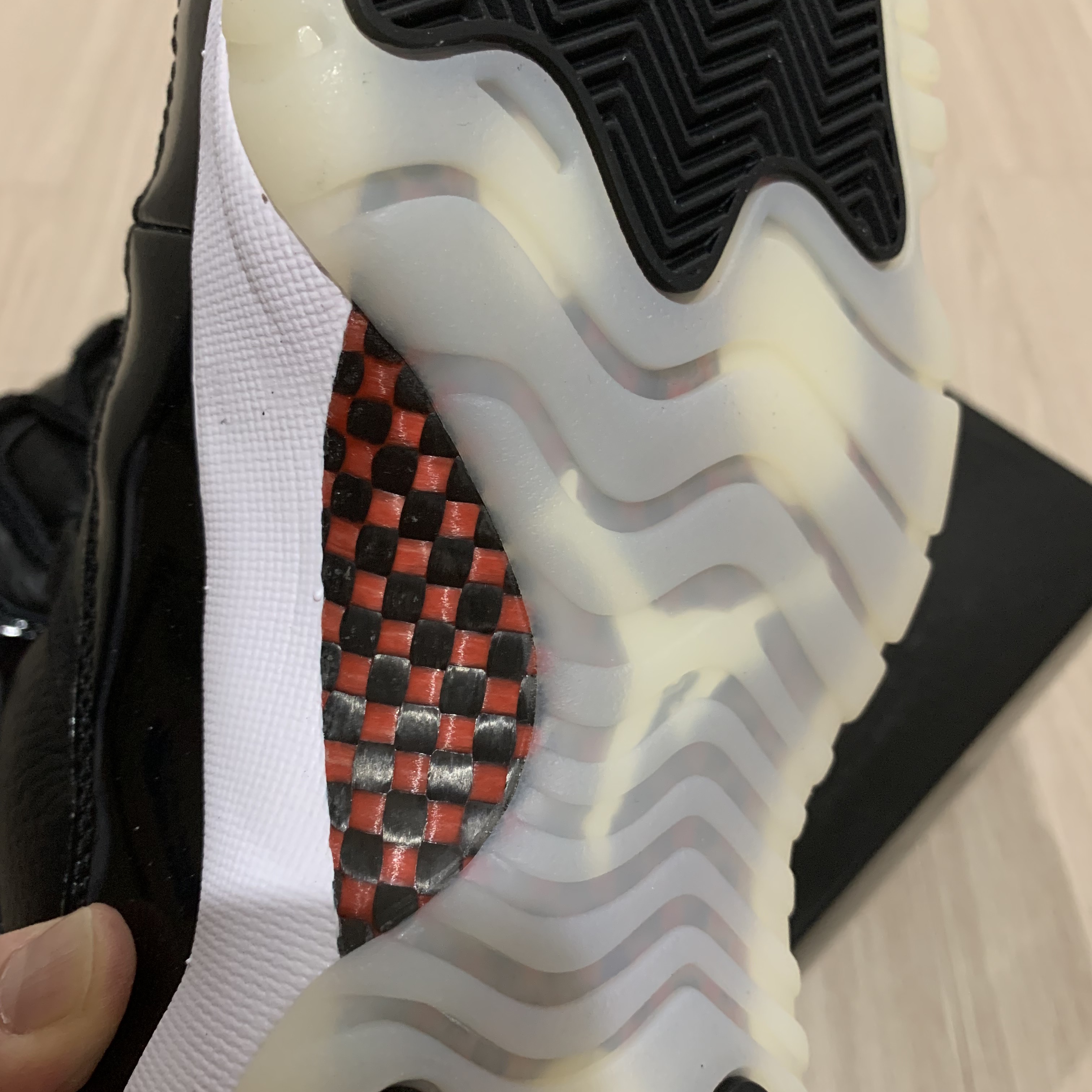 Jordan 11 Retro Low 72-10 착용 스타일 - 4