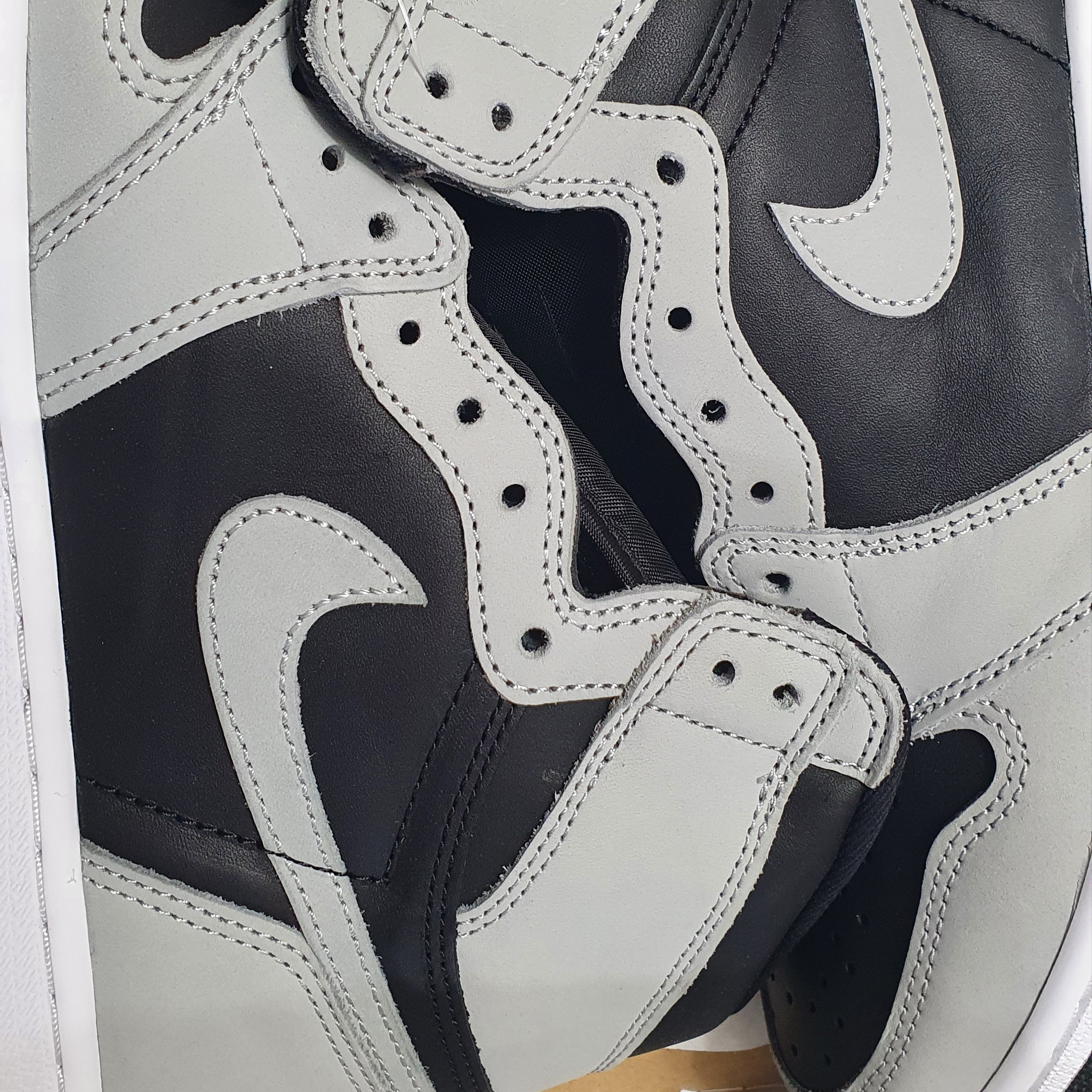 Jordan 1 Retro High OG Shadow 2.0 착용 스타일