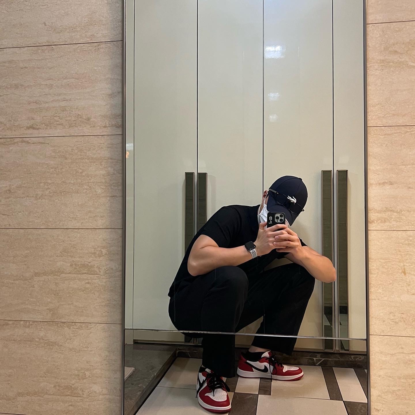 Jordan 1 Low Golf Chicago 착용 스타일 - 2