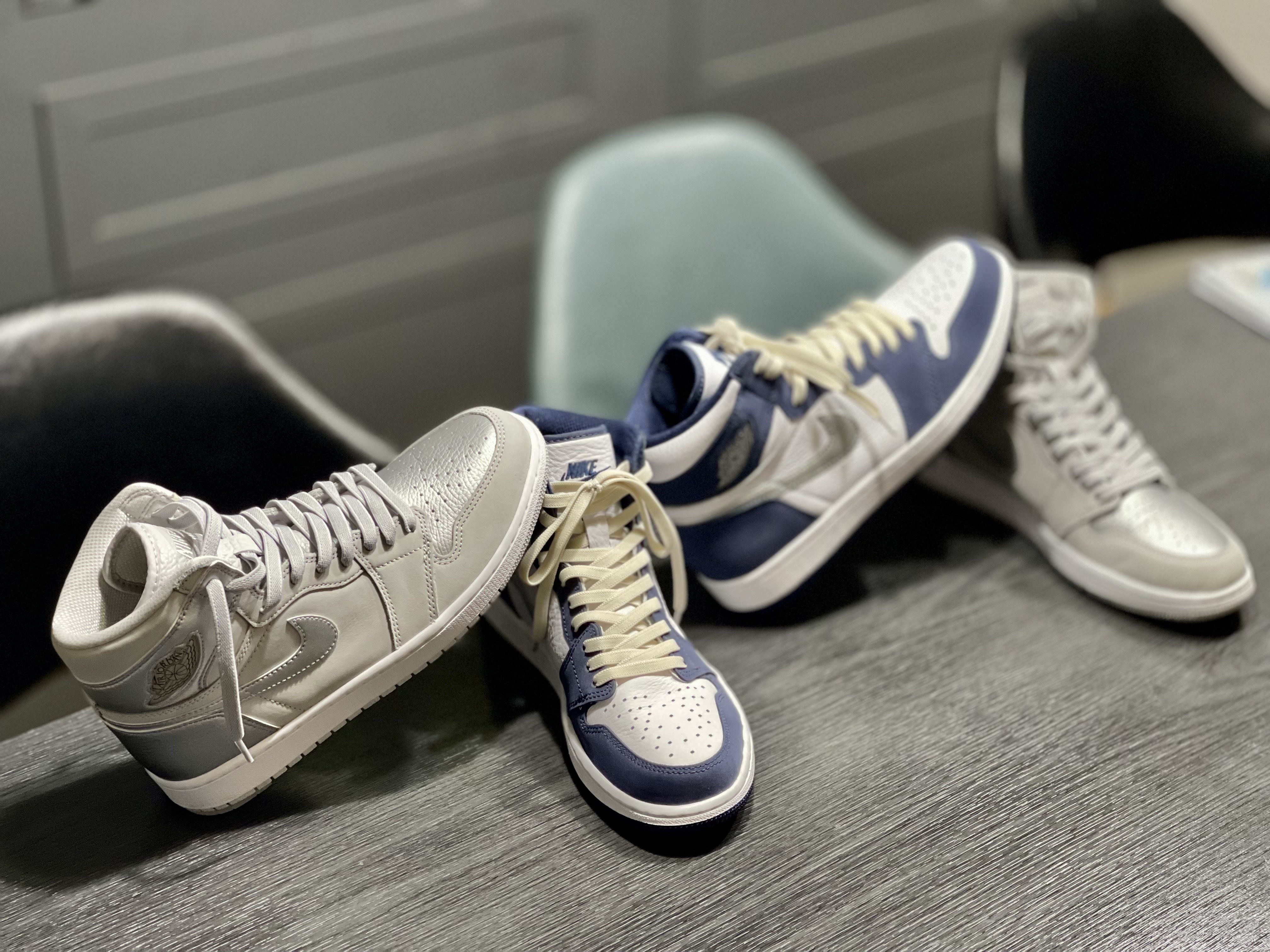 Jordan 1 Retro High OG CO.JP Midnight Navy, Jordan 1 Retro High OG CO.JP Neutral Grey 착용 스타일 - 2