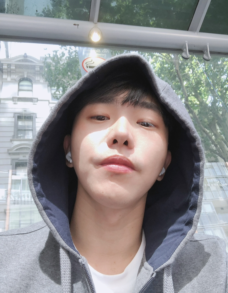 KREAM 프로필 이미지