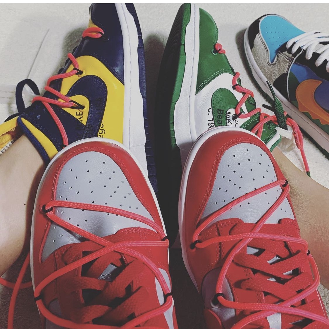 Nike x Off-White Dunk Low University Red, Nike x Off-White Dunk Low University Gold Midnight Navy 착용 스타일