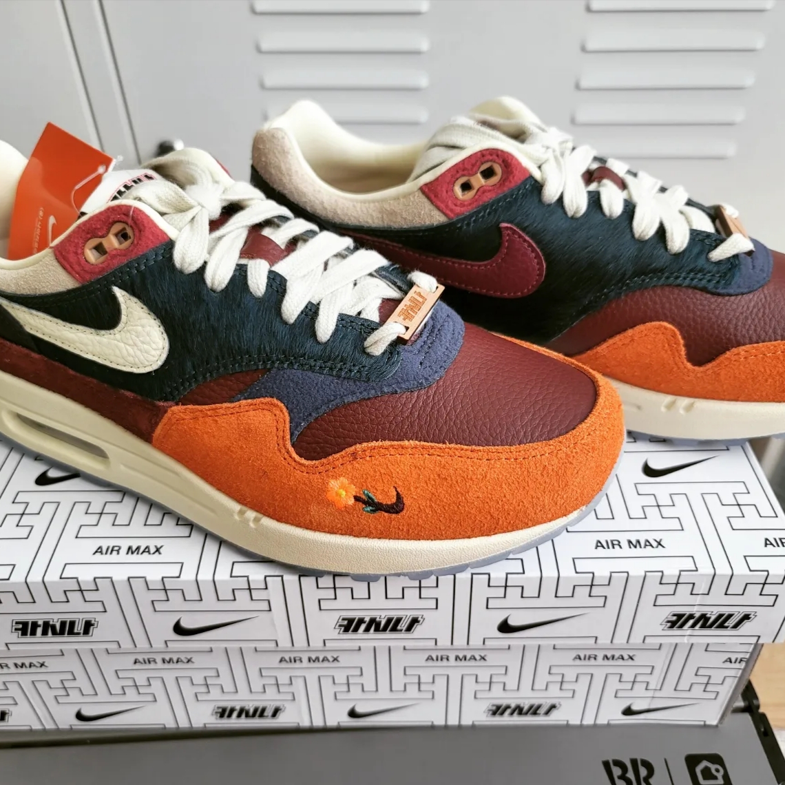 Nike x Kasina Air Max 1 SP Won-Ang Orange 착용 스타일 - 1