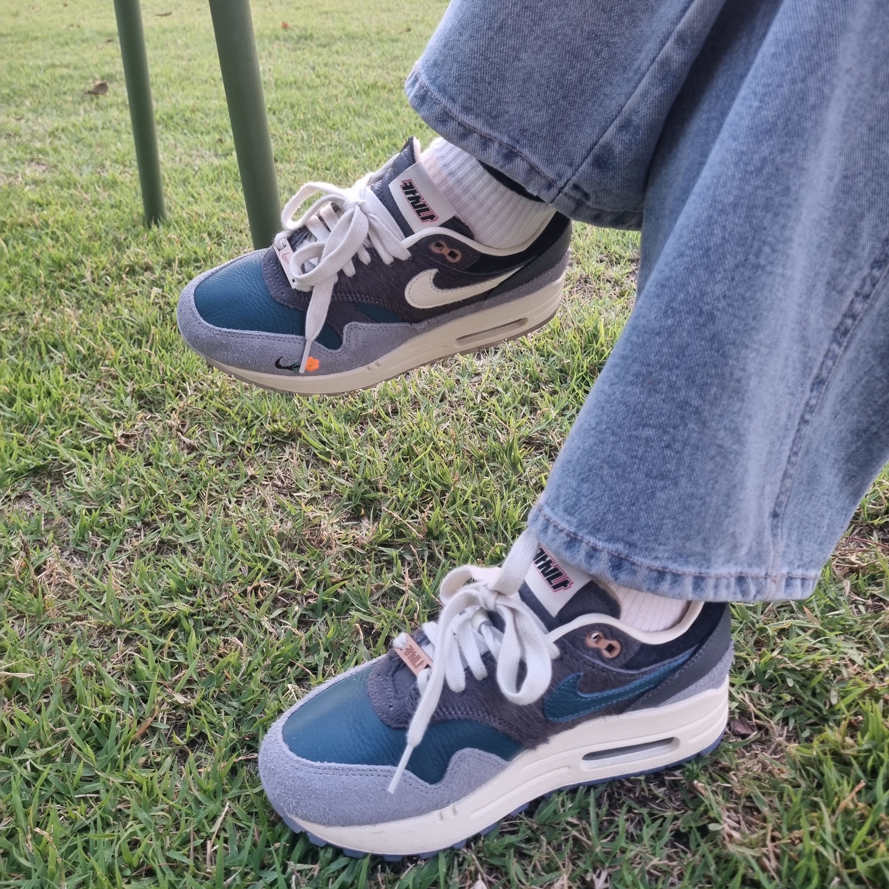 Nike x Kasina Air Max 1 SP Won-Ang Particle Grey 착용 스타일 - 1