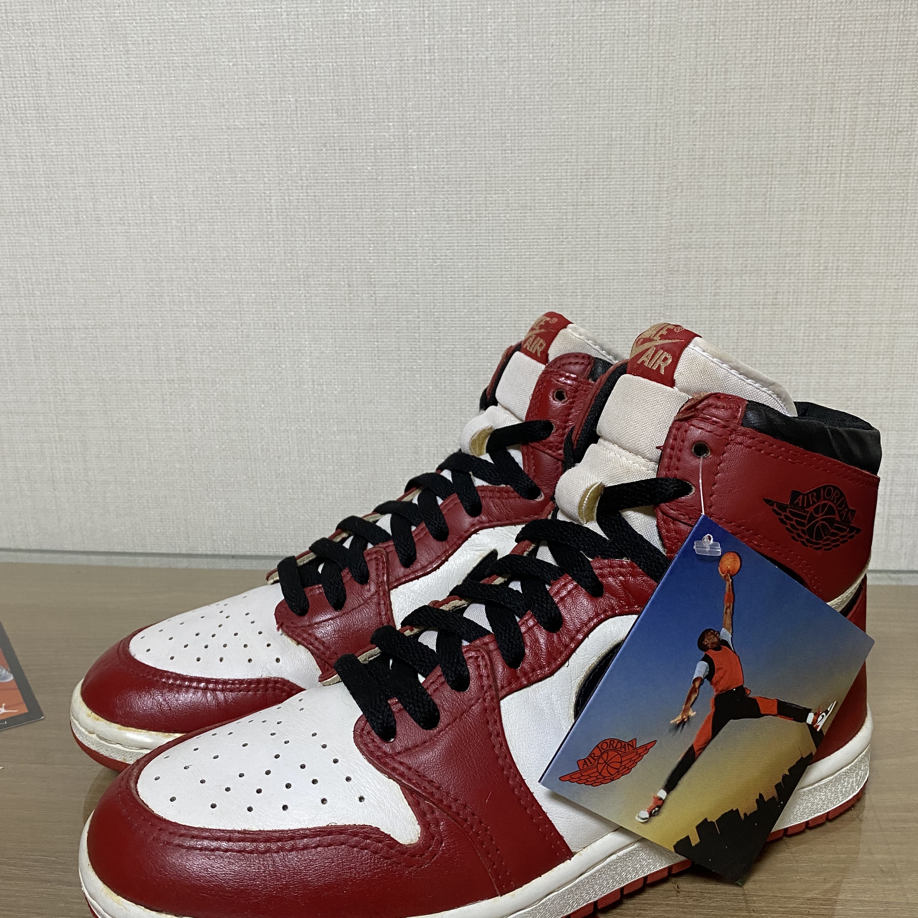 Jordan 1 OG Chicago 1985 착용 스타일 - 2