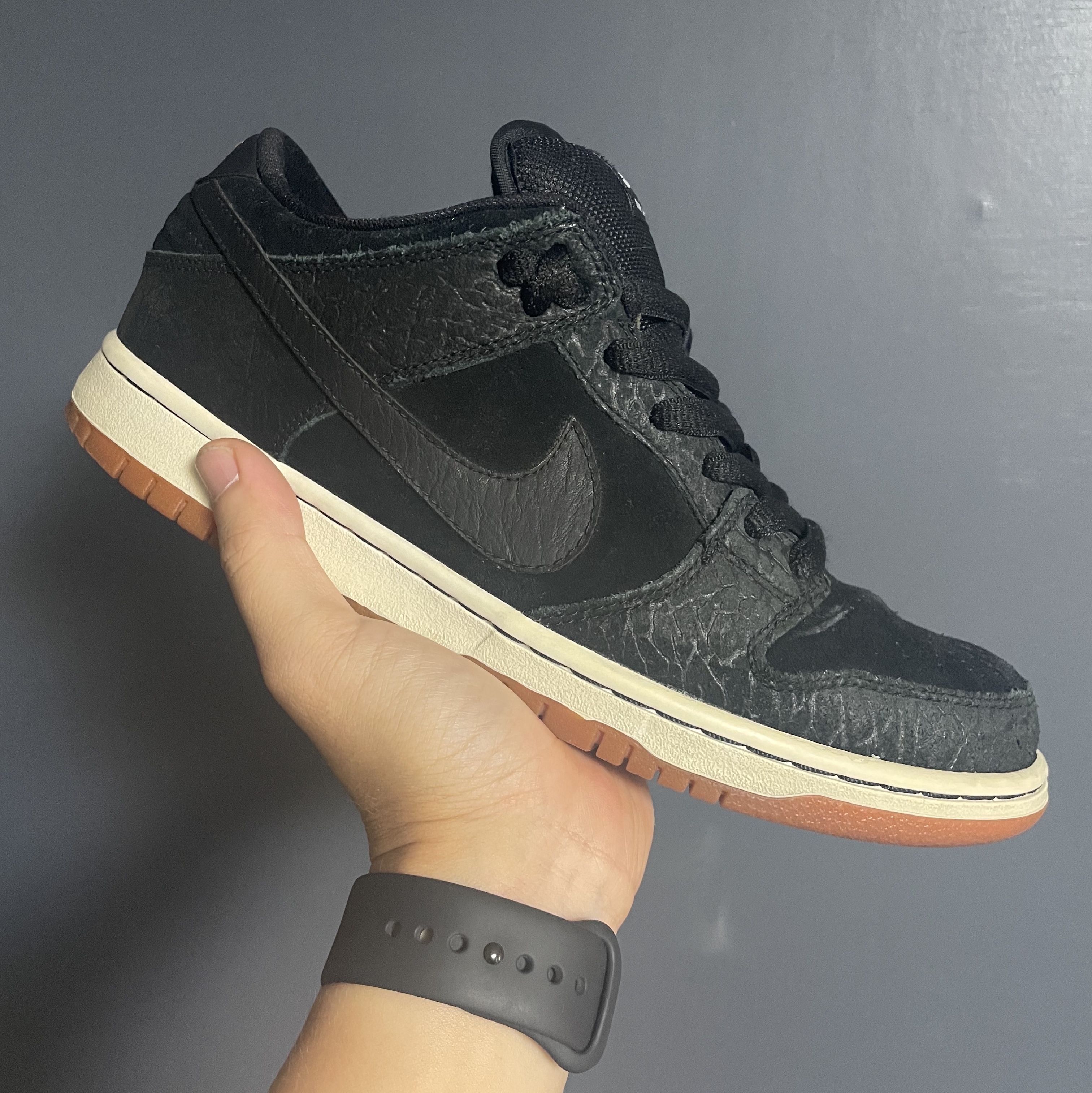 Nike SB Dunk Low Premium SB QS Nontourage 착용 스타일