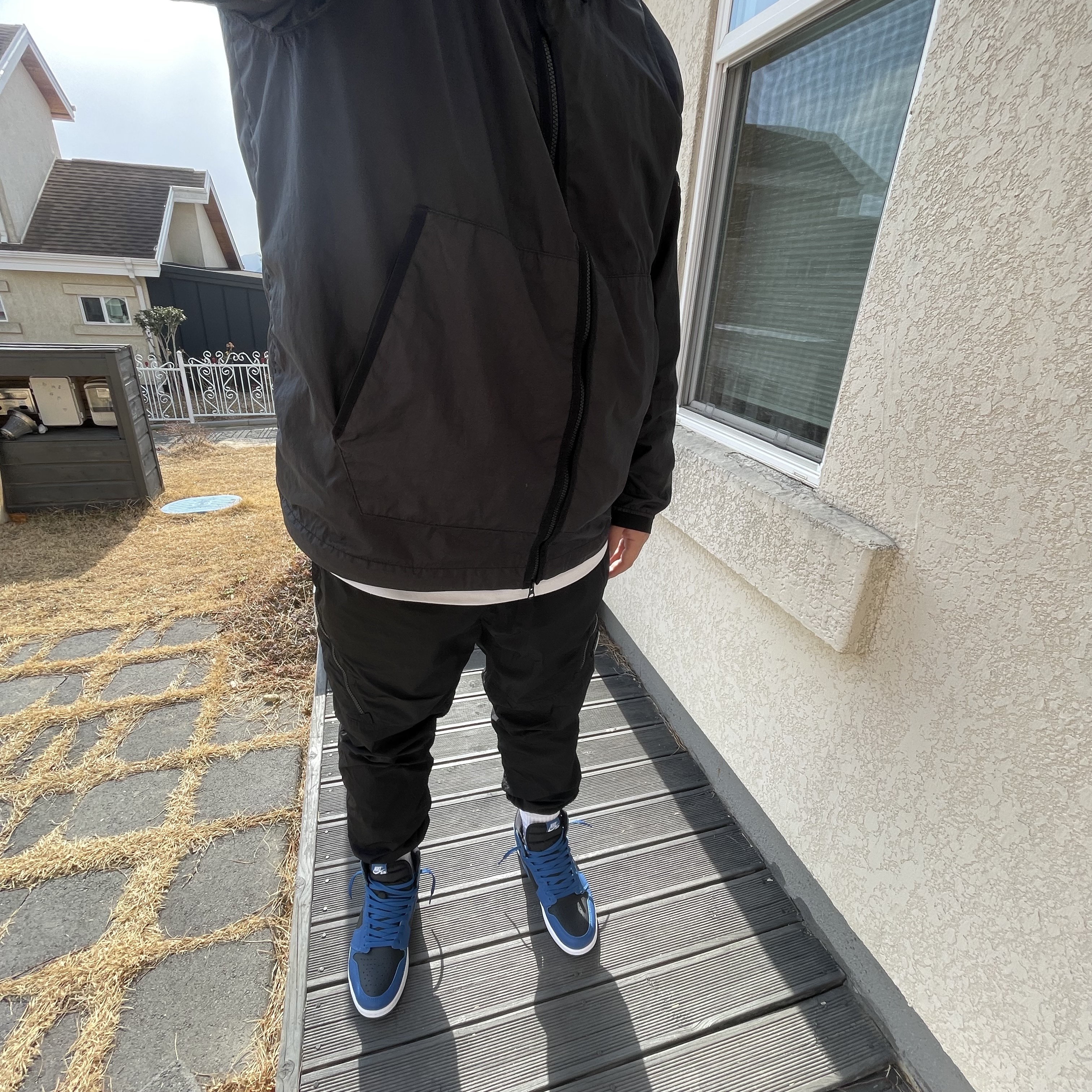 Stone Island 40523 Membrana 3L TC Jacket Black - 21SS, Jordan 1 Retro High OG Dark Marina Blue 착용 스타일