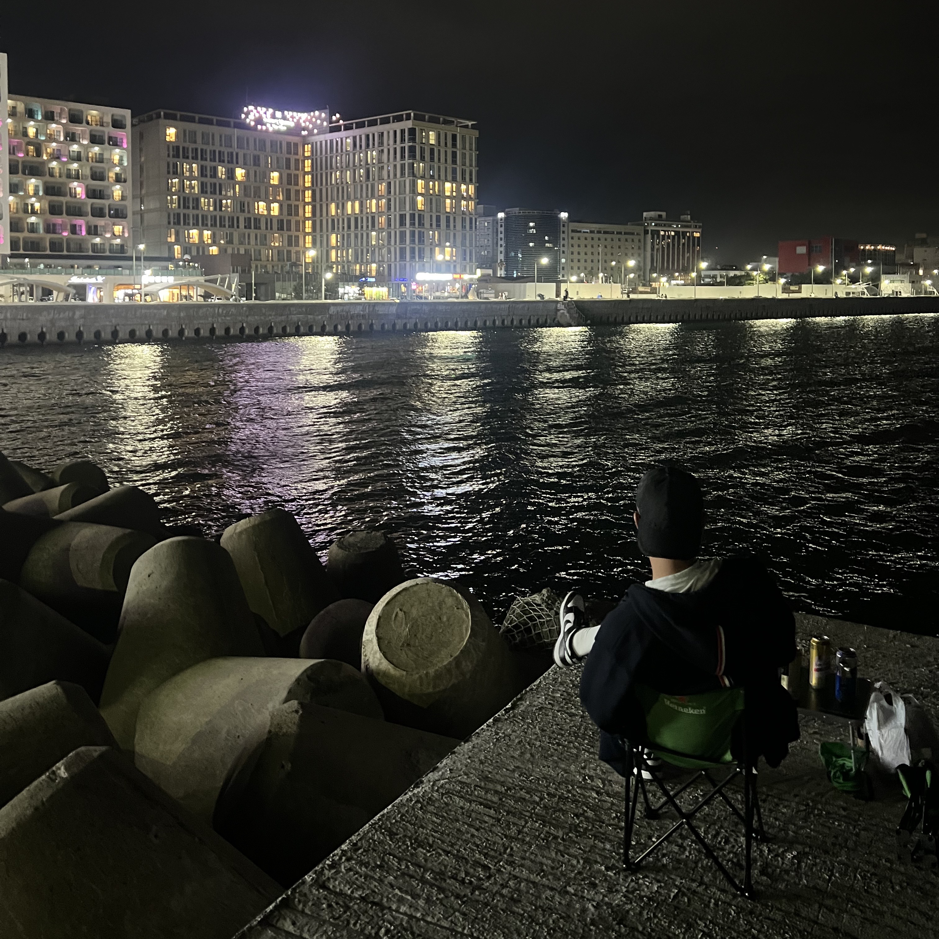 Nike Dunk Low Retro Black, Gucci Original GG Baseball Hat with Web Black 착용 스타일