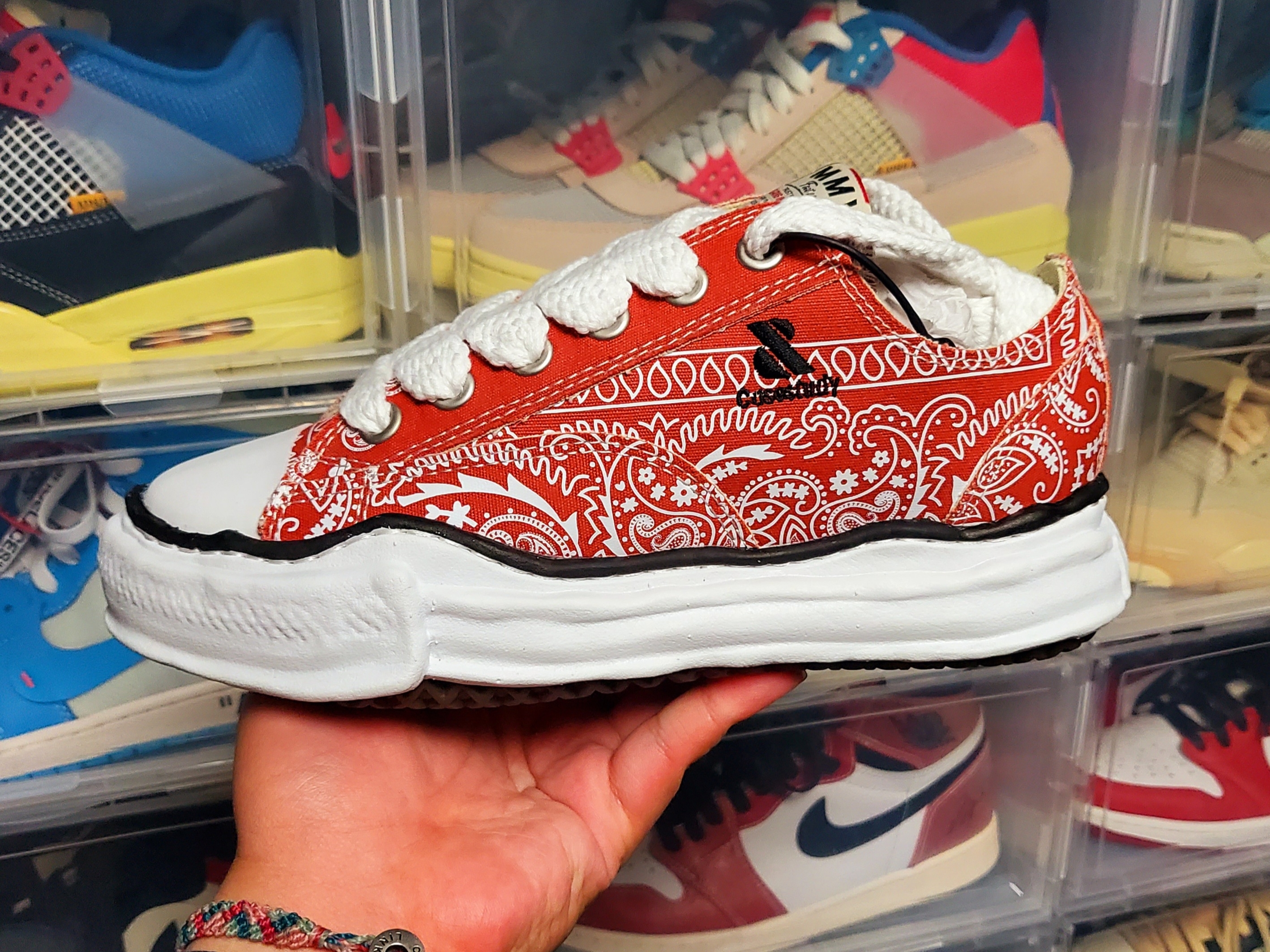 Maison Mihara Yasuhiro x Casestudy Peterson OG Sole Bandana Low-top Sneakers Orange 착용 스타일 - 2