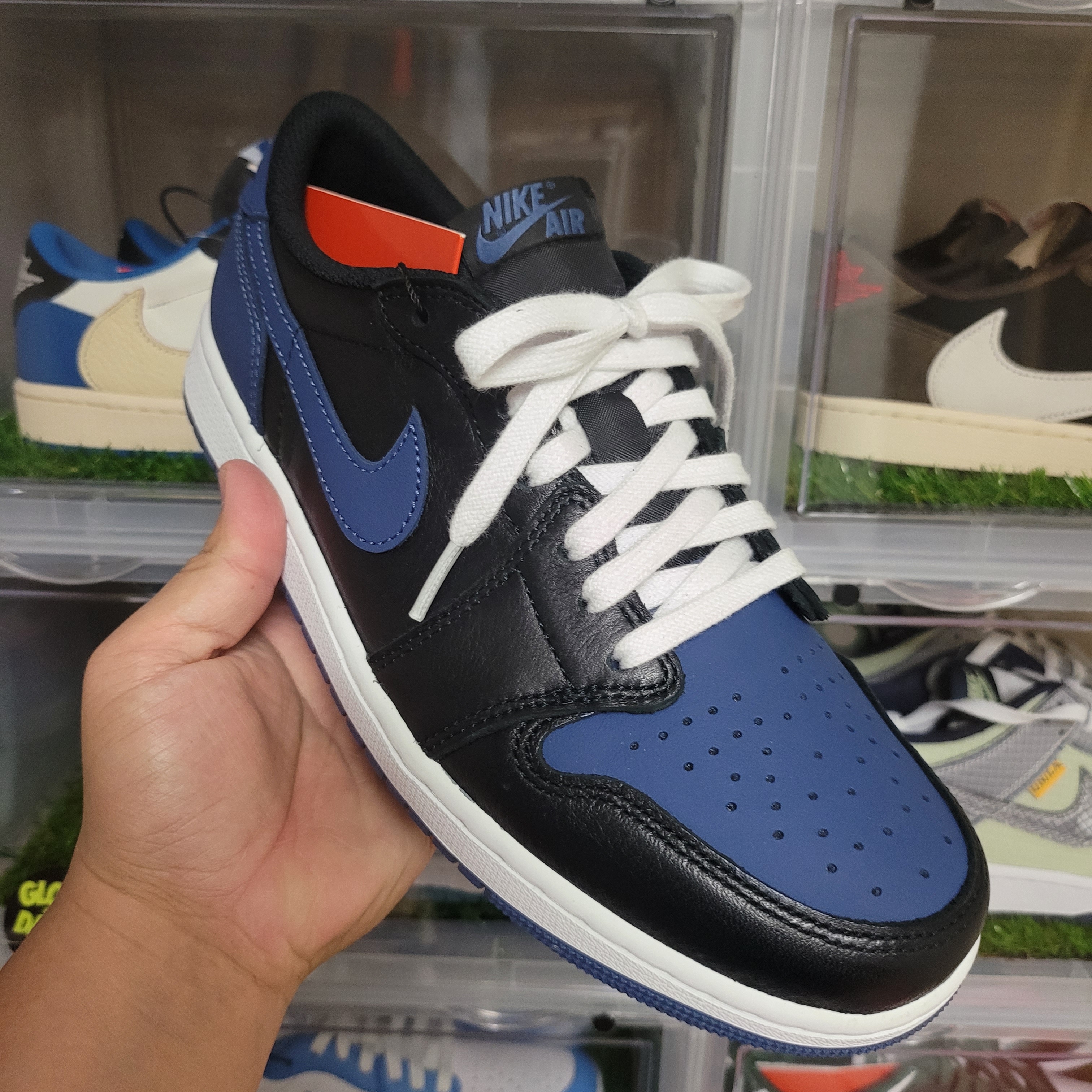 Jordan 1 Retro Low OG Mystic Navy 착용 스타일 - 5