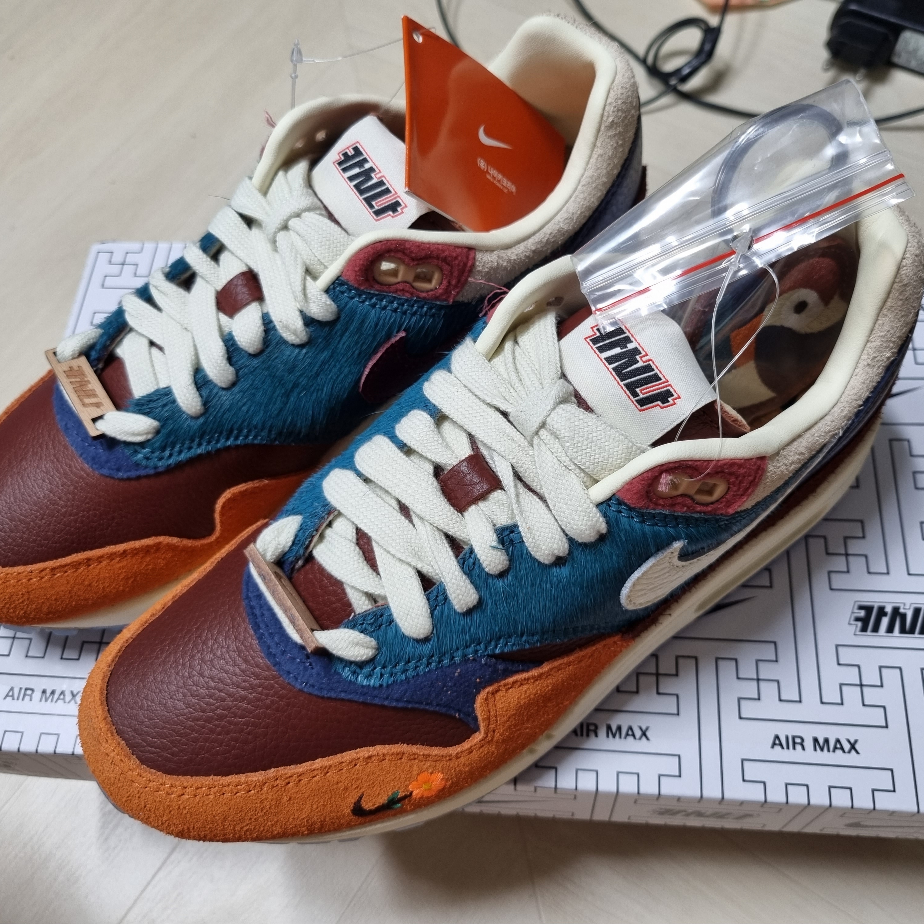 Nike x Kasina Air Max 1 SP Won-Ang Orange 착용 스타일