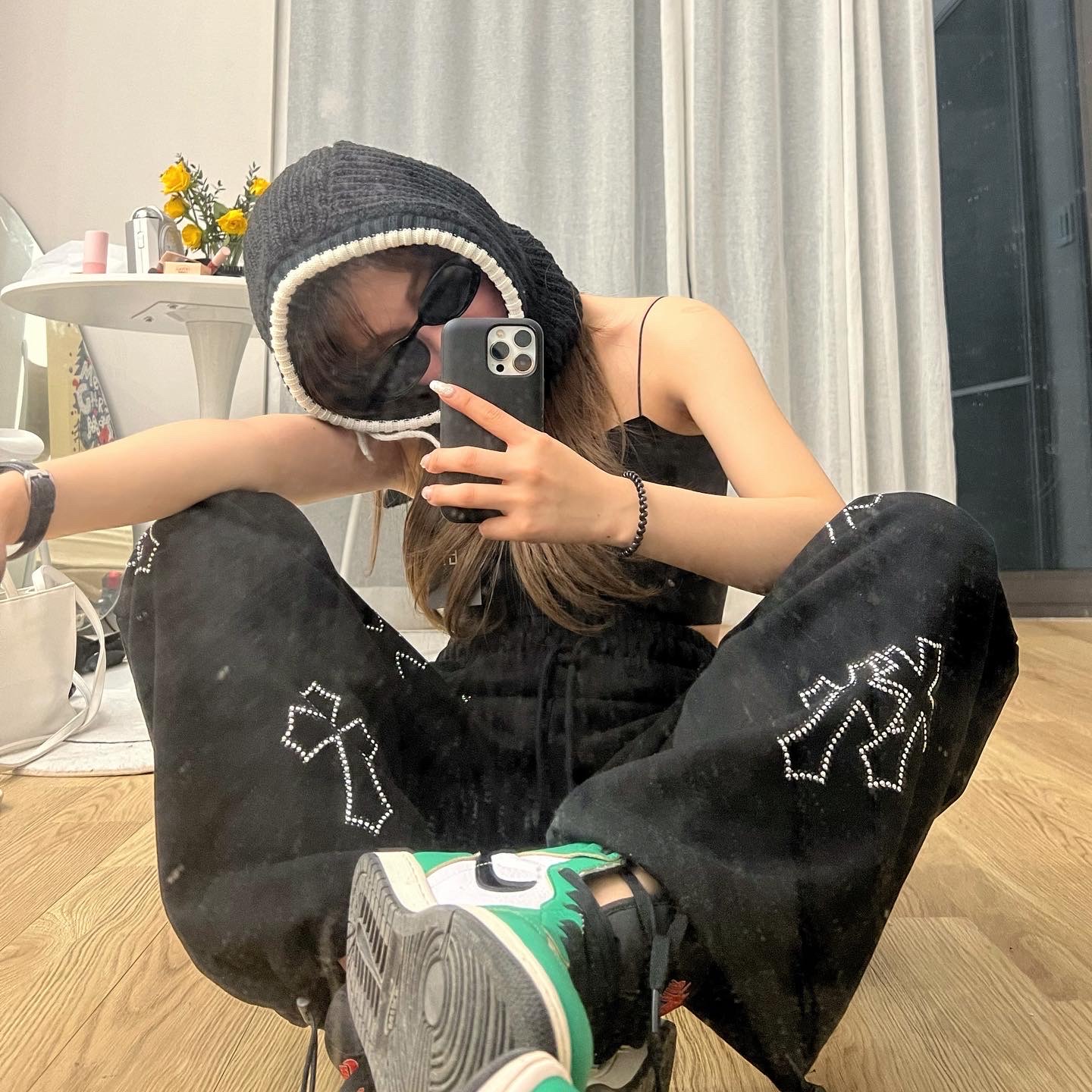 (W) Jordan 1 Retro High OG Lucky Green 착용 스타일 - 3