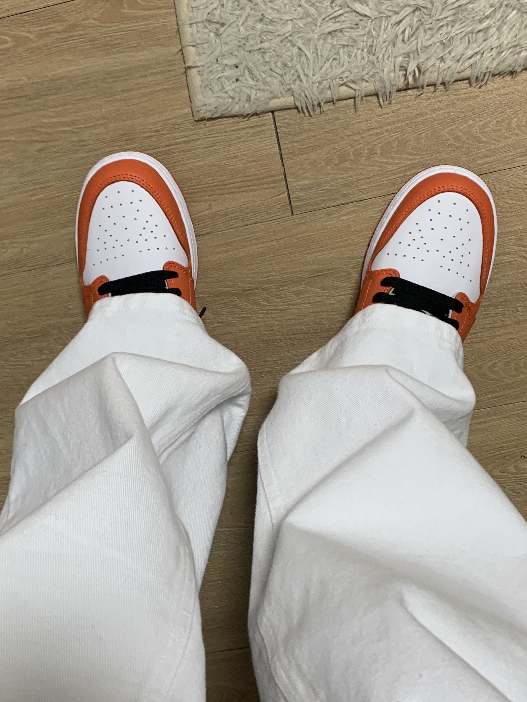 (W) Jordan 1 Low OG Starfish, Jordan 1 Low OG Starfish 착용 스타일 - 2