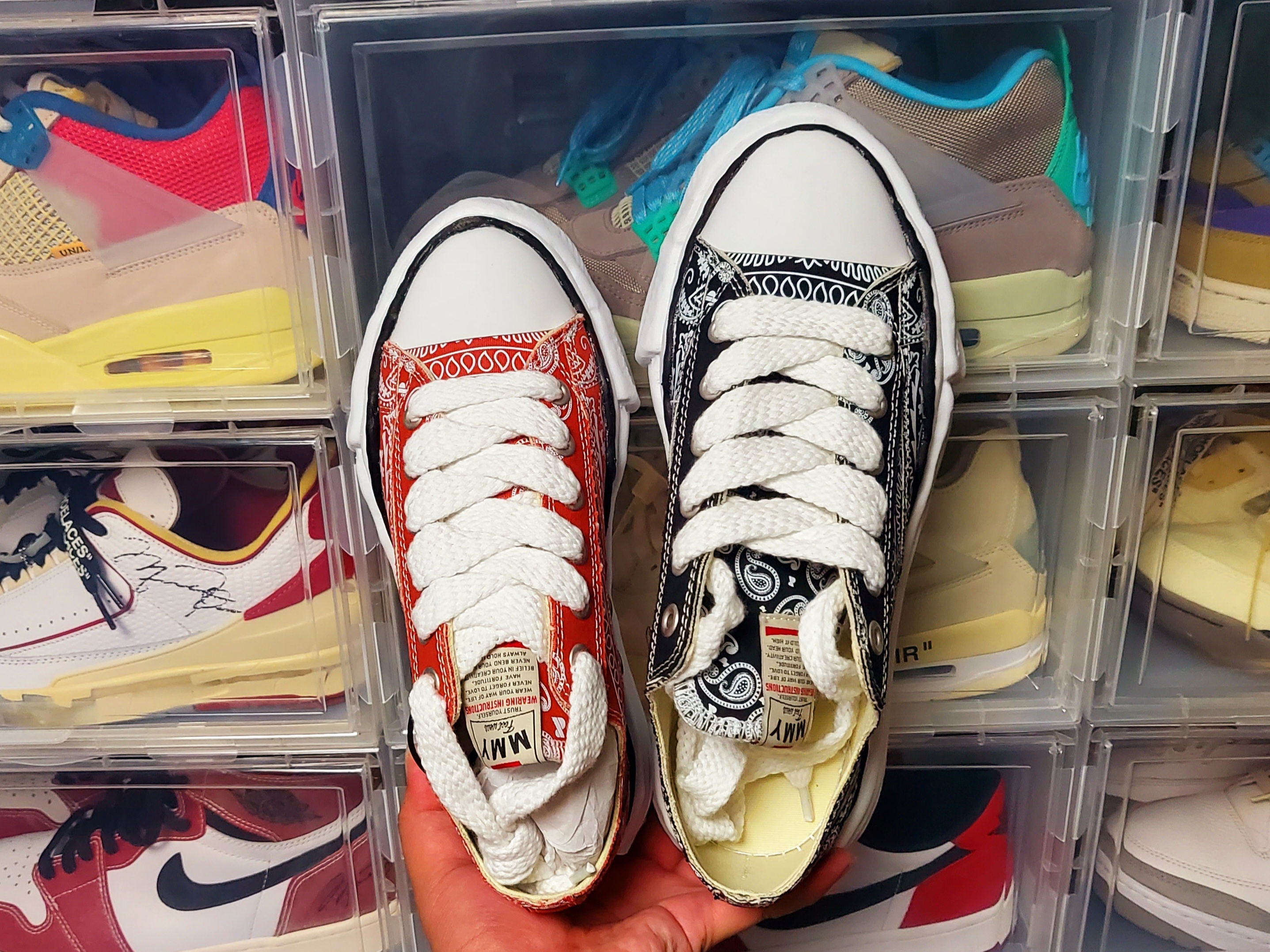 Maison Mihara Yasuhiro x Casestudy Peterson OG Sole Bandana Low-top Sneakers Unmatched, Maison Mihara Yasuhiro x Casestudy Peterson OG Sole Bandana Low-top Sneakers Orange 착용 스타일