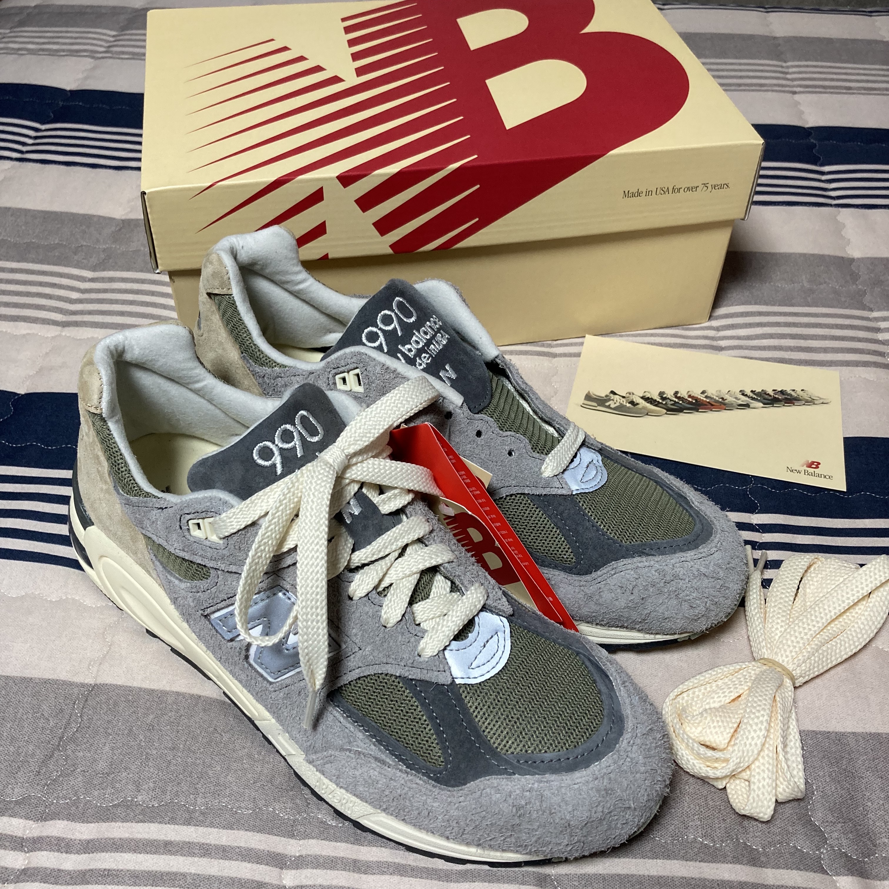 New Balance 990v2 Made in USA Marblehead Incense 착용 스타일 - 2