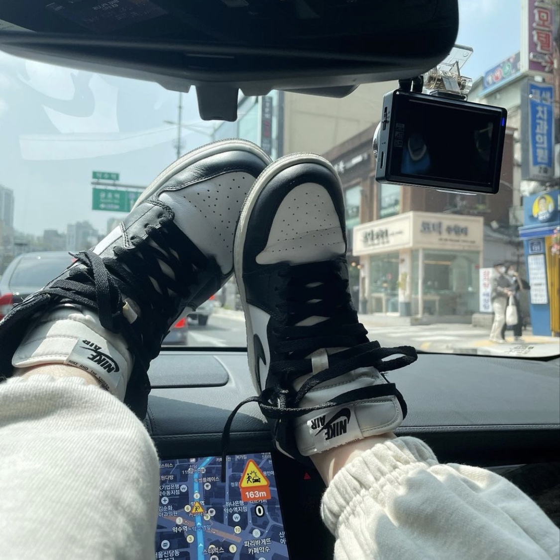 Jordan 1 Retro High OG Black White 2014 착용 스타일
