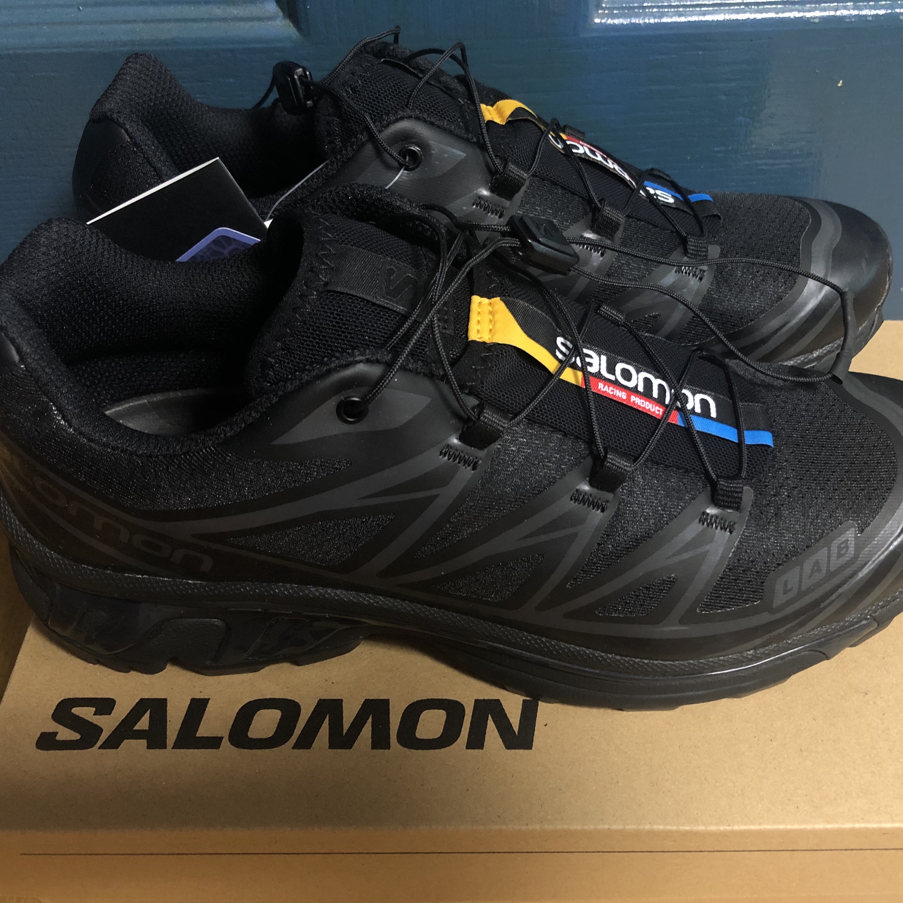 Salomon XT-6 ADV Black 착용 스타일