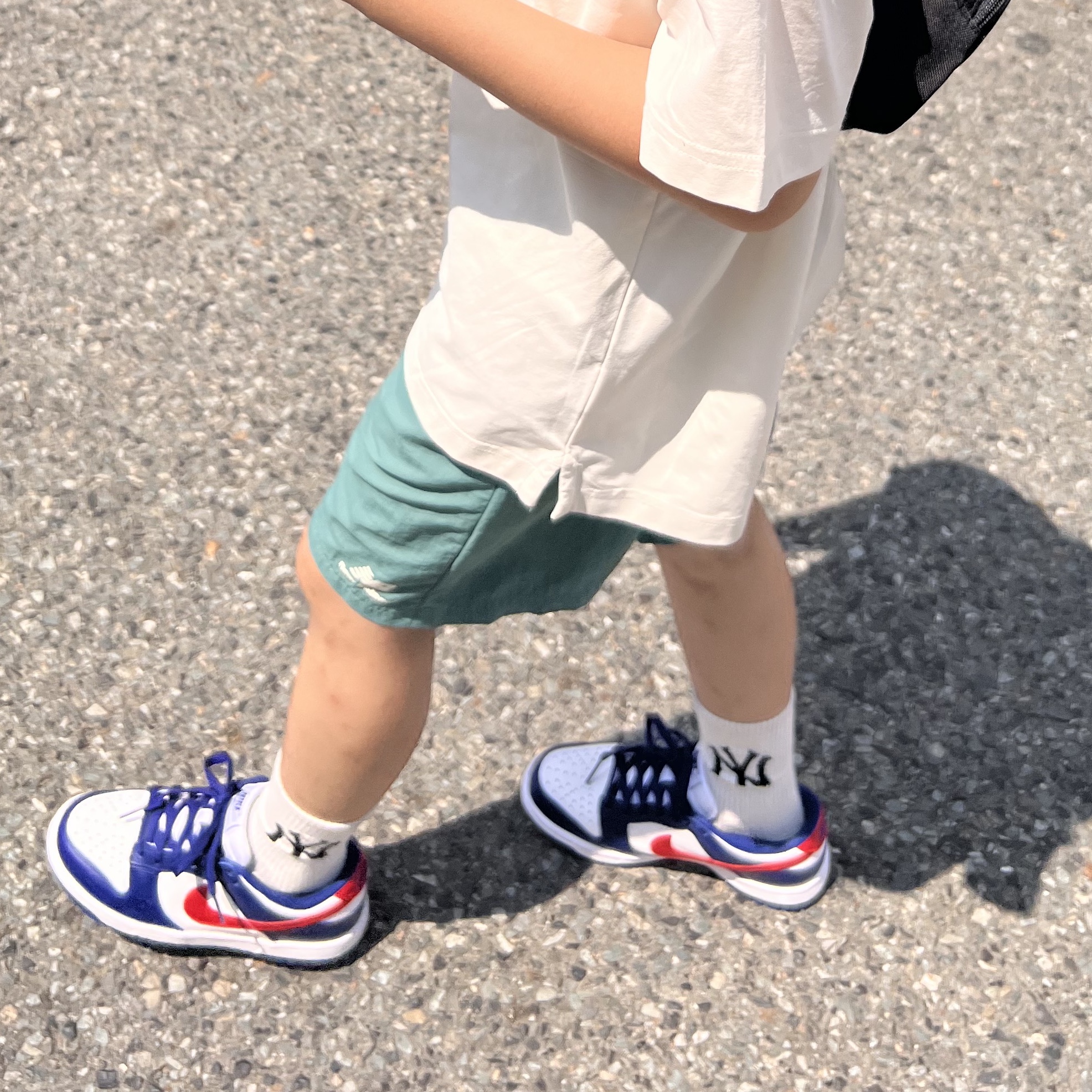 (W) Nike Dunk Low White and University Red 착용 스타일