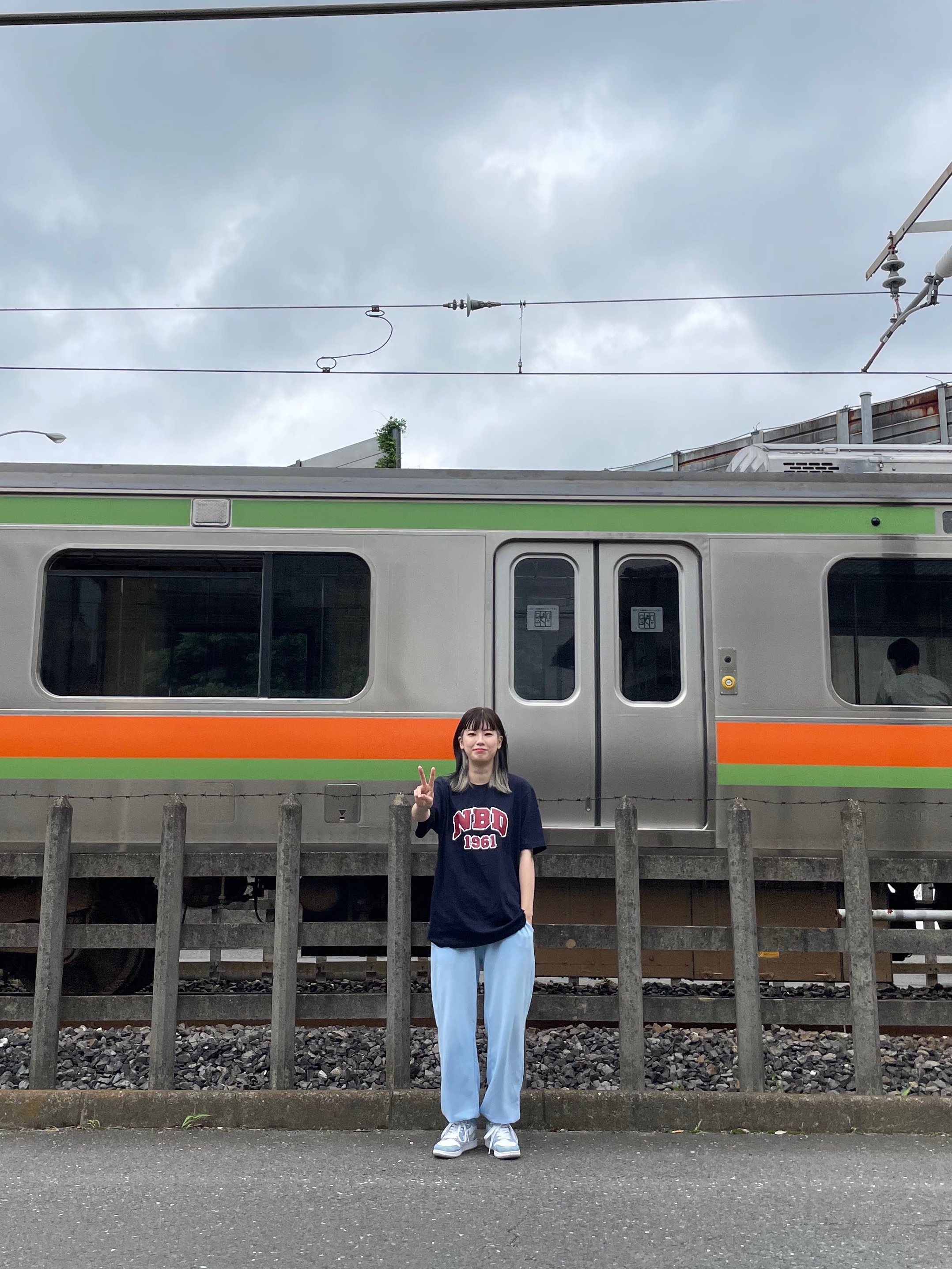 Jordan 1 Retro High OG Hyper Royal, (GS) Jordan 1 Retro High OG Hyper Royal 착용 스타일 - 4