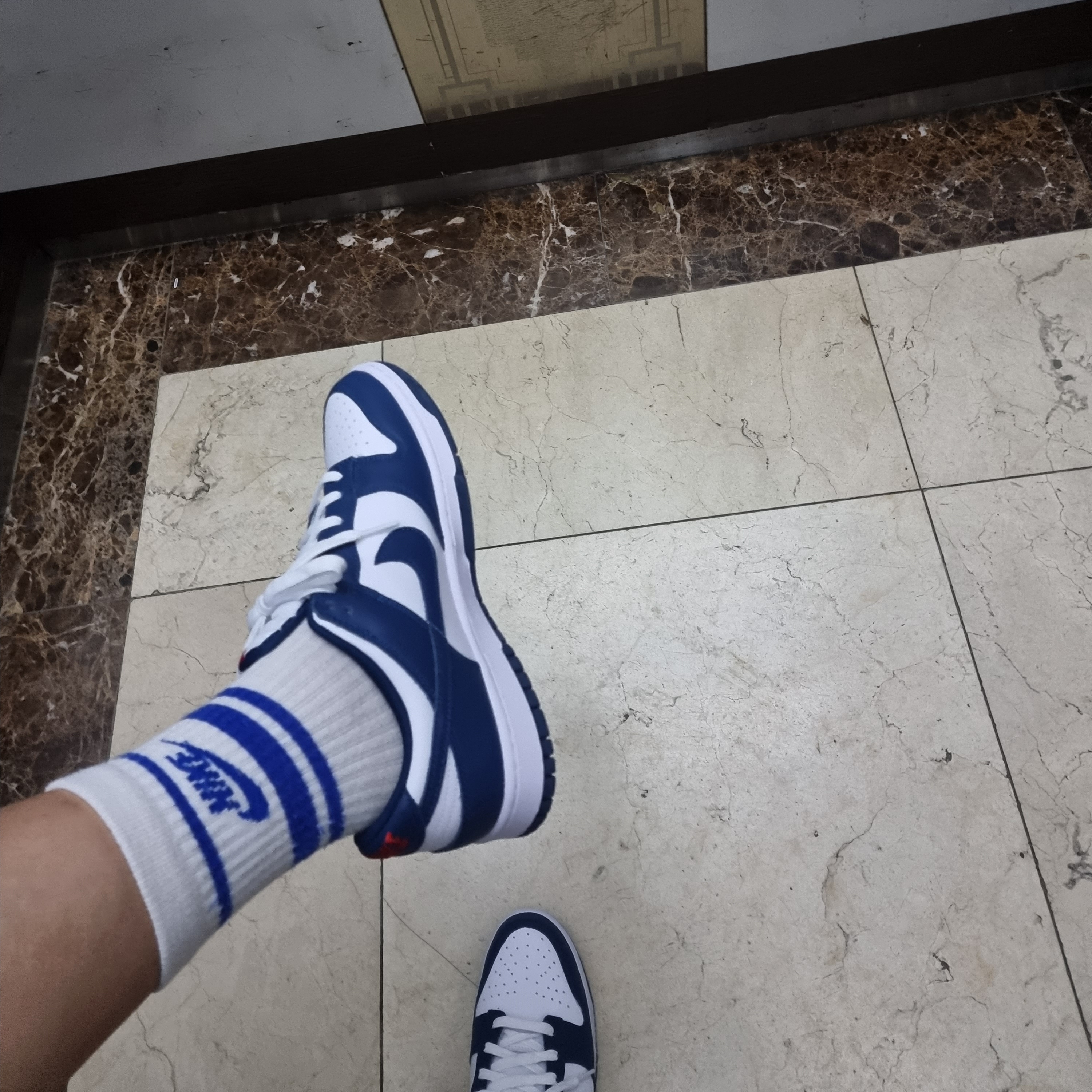 Nike Dunk Low Retro Valerian Blue 착용 스타일