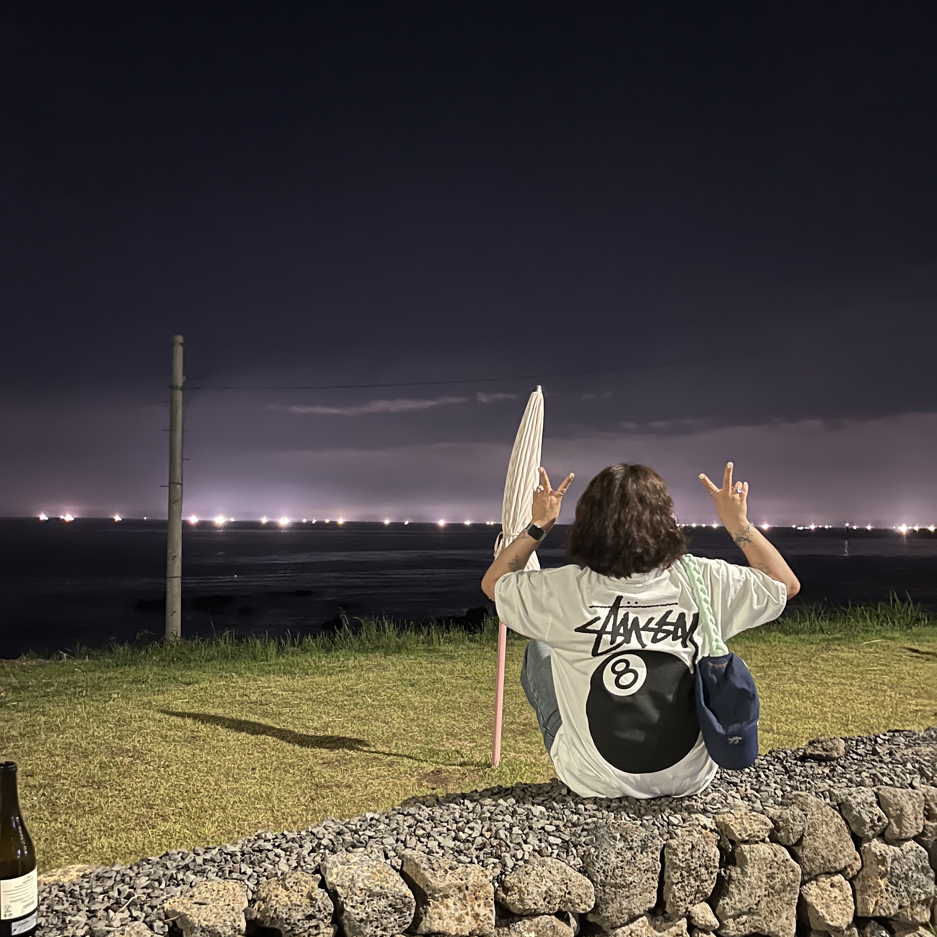 Stussy 8 Ball T-Shirt White - 22SS 착용 스타일 - 2