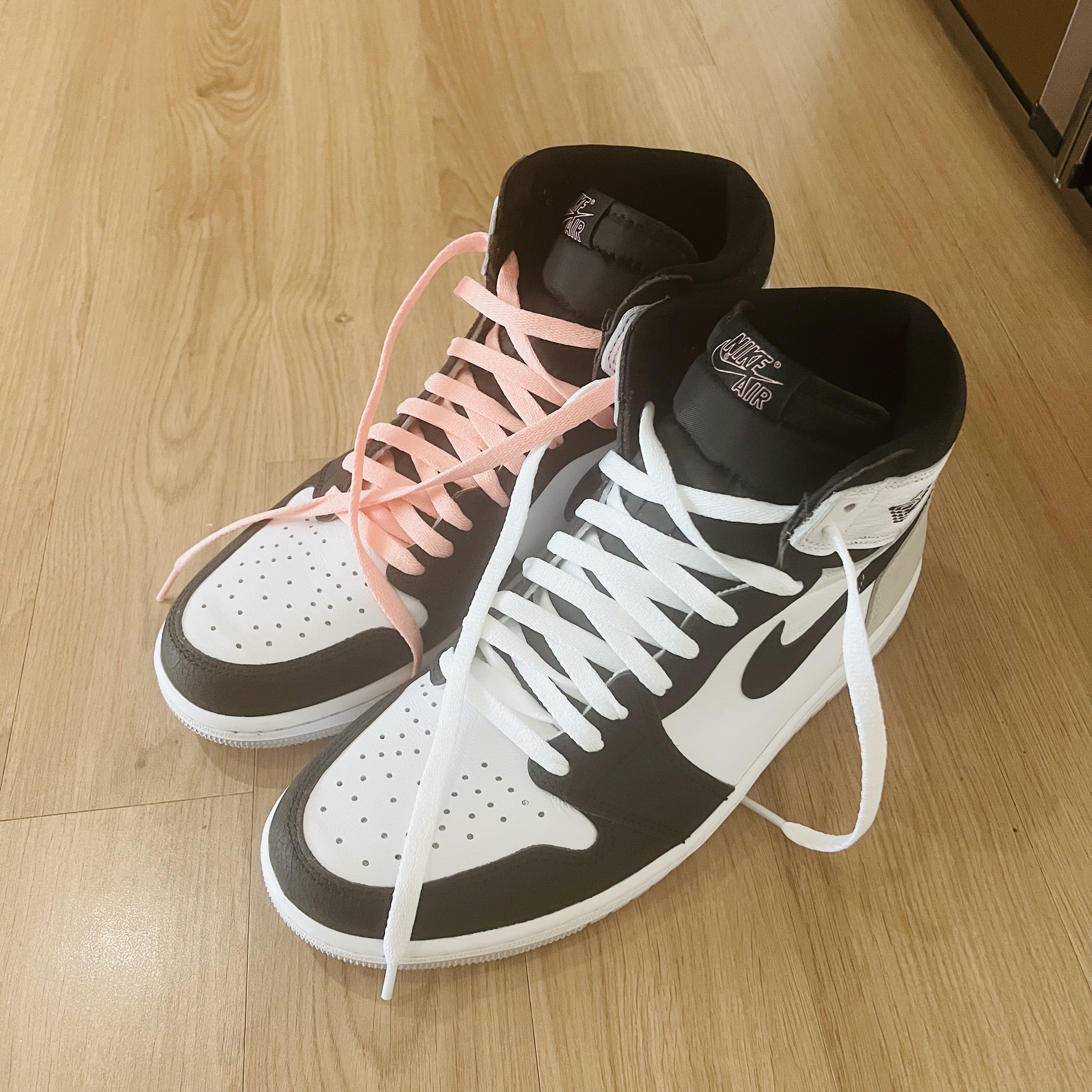 Jordan 1 Retro High OG Bleached Coral 착용 스타일 - 2