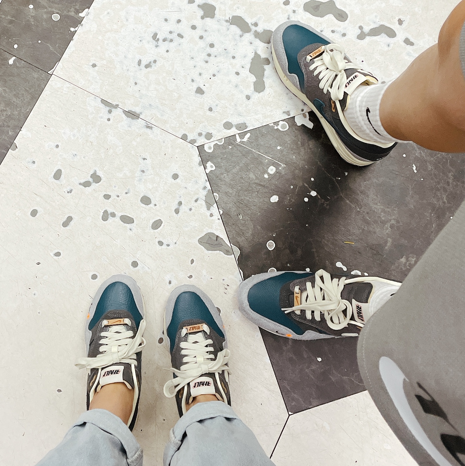 Nike x Kasina Air Max 1 SP Won-Ang Particle Grey 착용 스타일