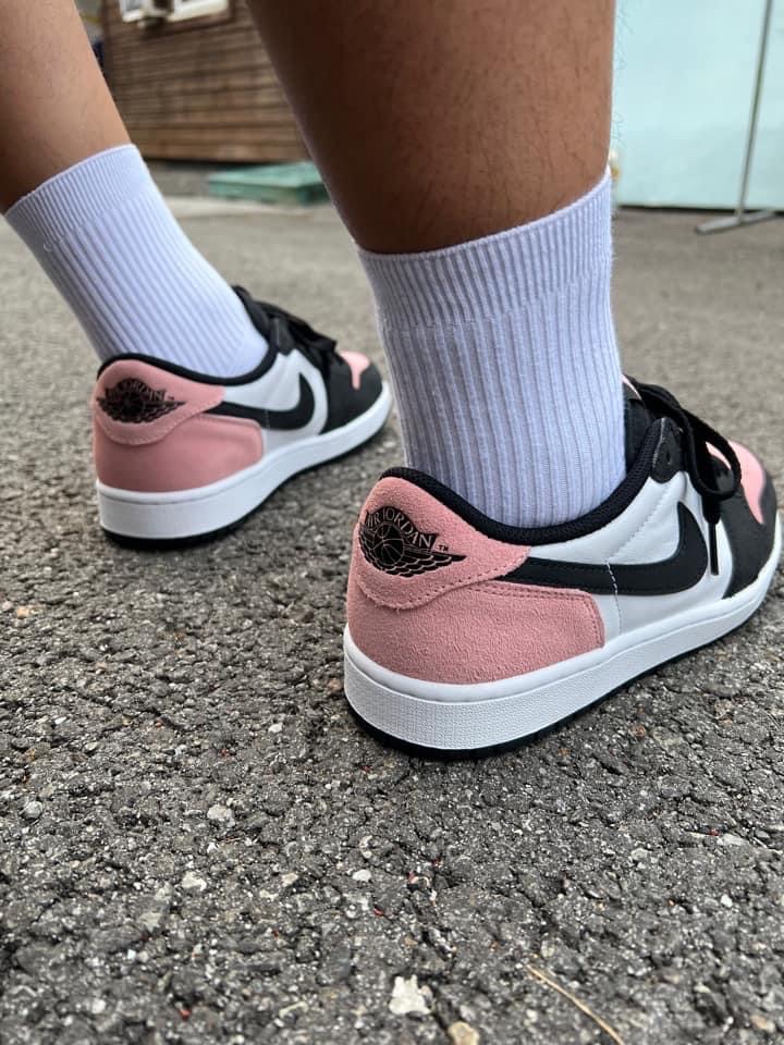 Jordan 1 Retro Low OG Bleached Coral 착용 스타일 - 2
