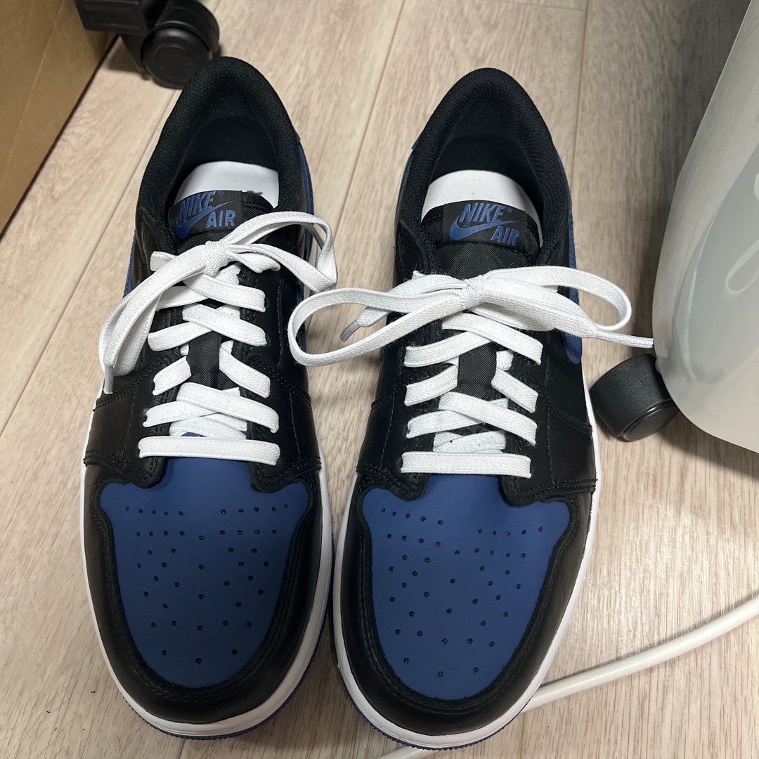 Jordan 1 Retro Low OG Mystic Navy 착용 스타일 - 1