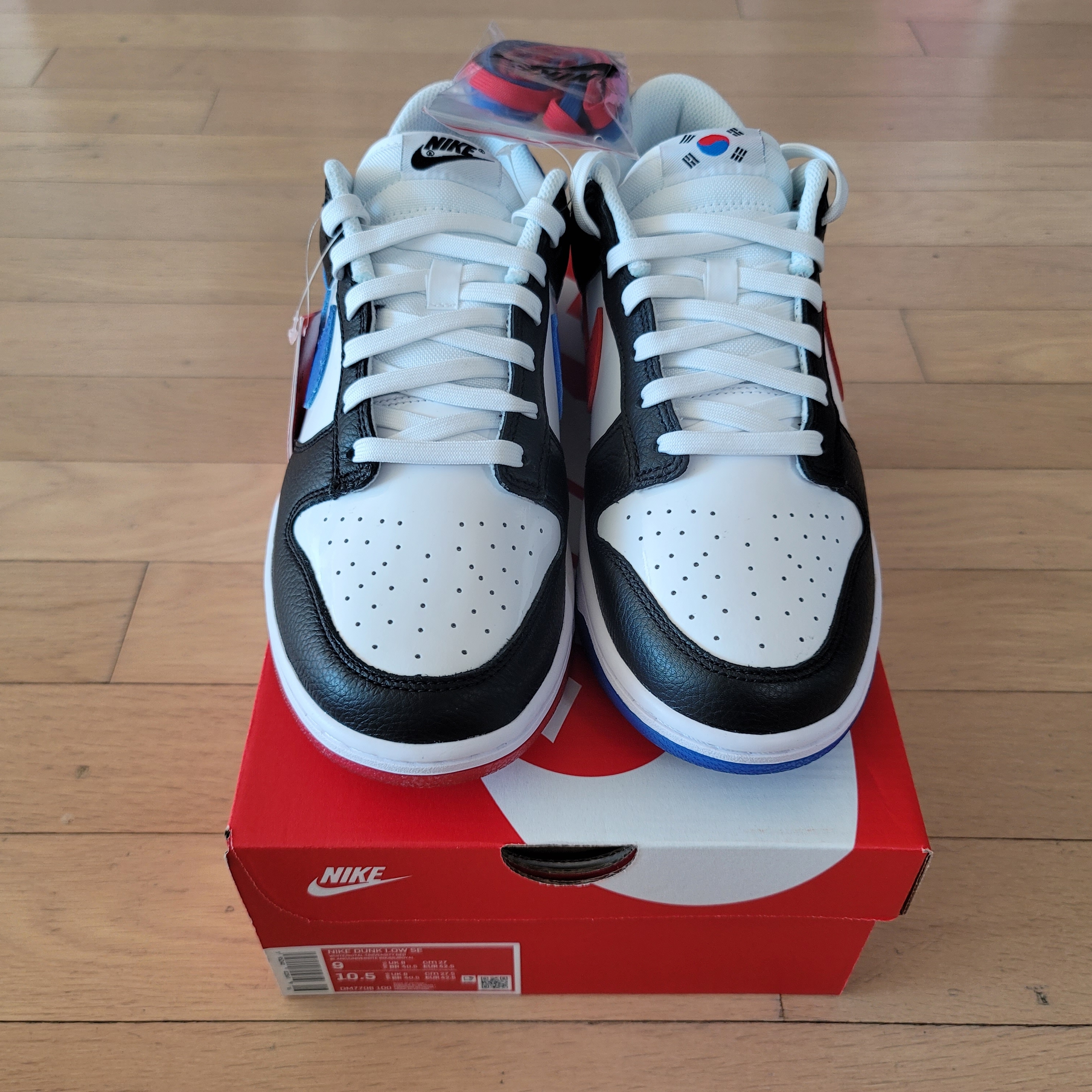 Nike Dunk Low SE Seoul 착용 스타일 - 2