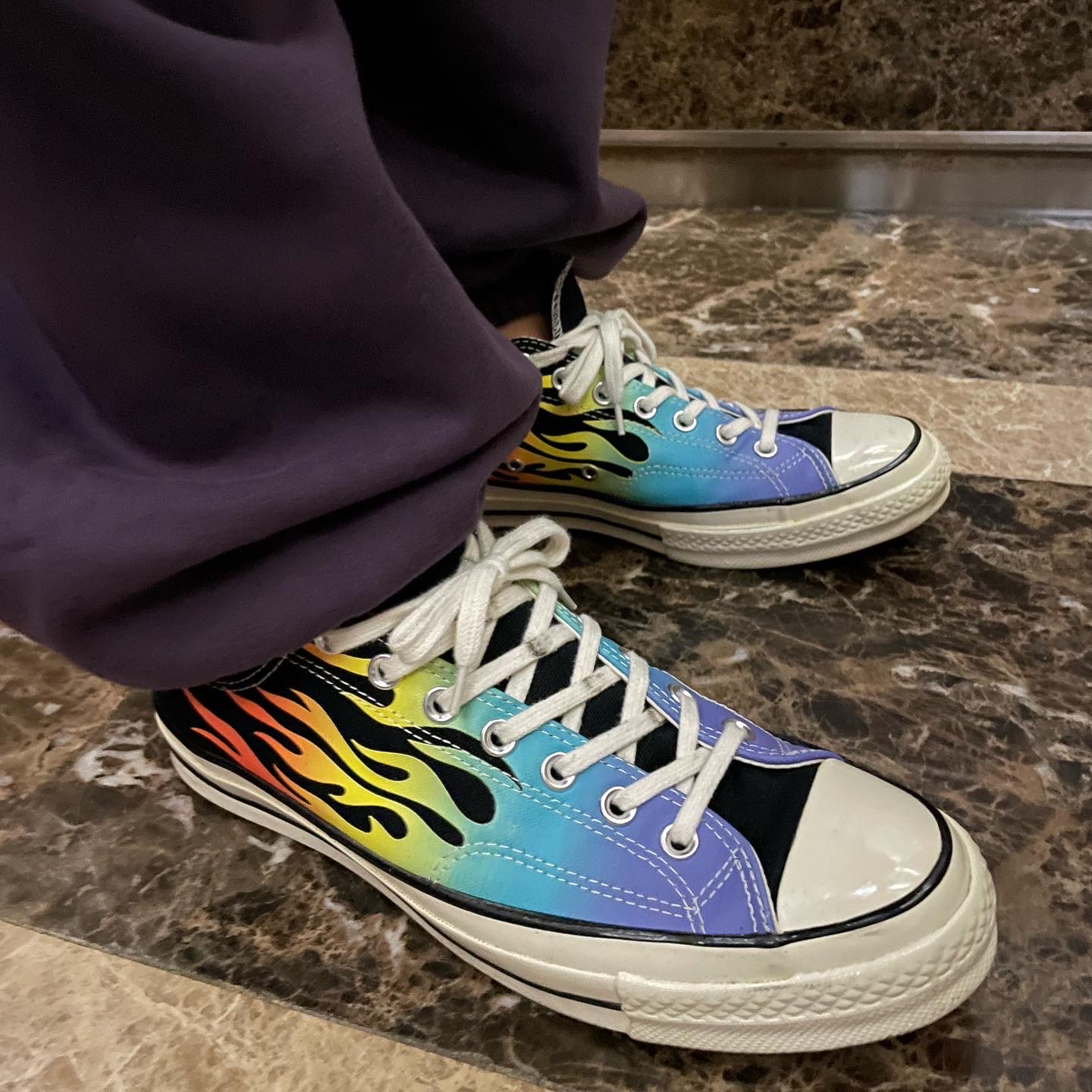 Converse Chuck 70 Ox Flaming Archive Print 착용 스타일 - 3