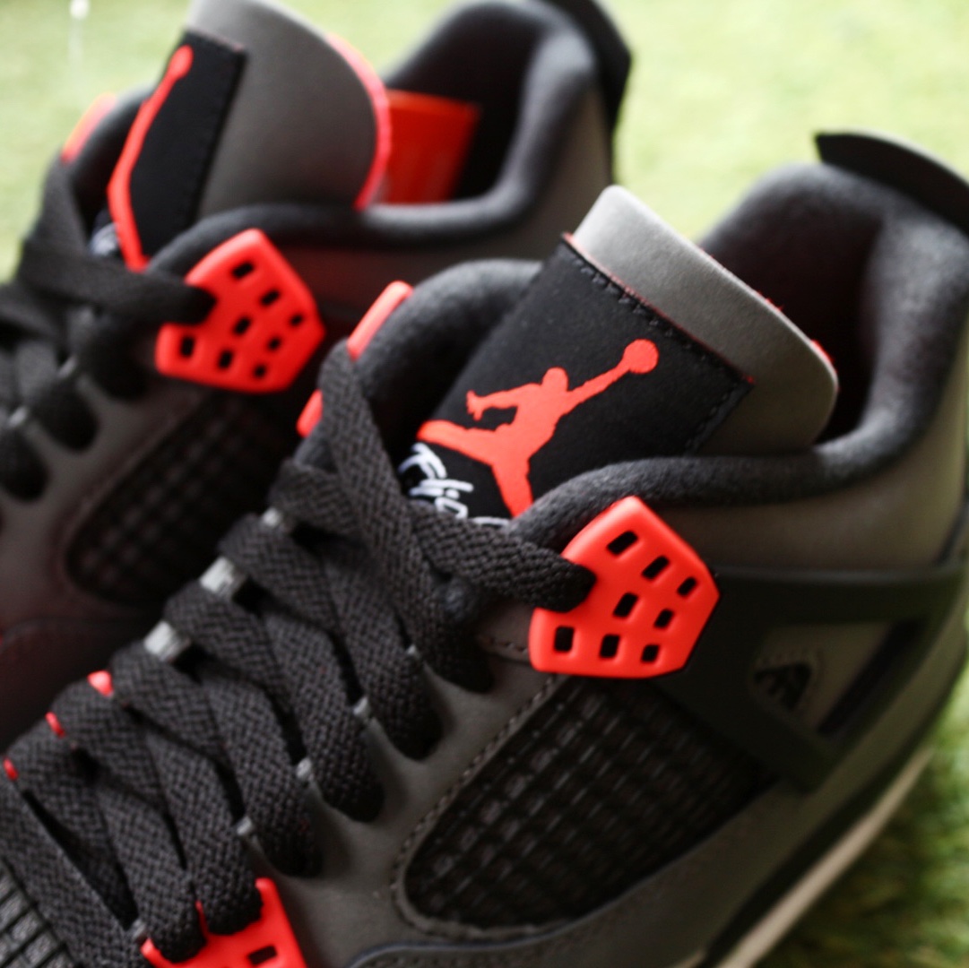 Jordan 4 Retro Infrared 착용 스타일 - 3