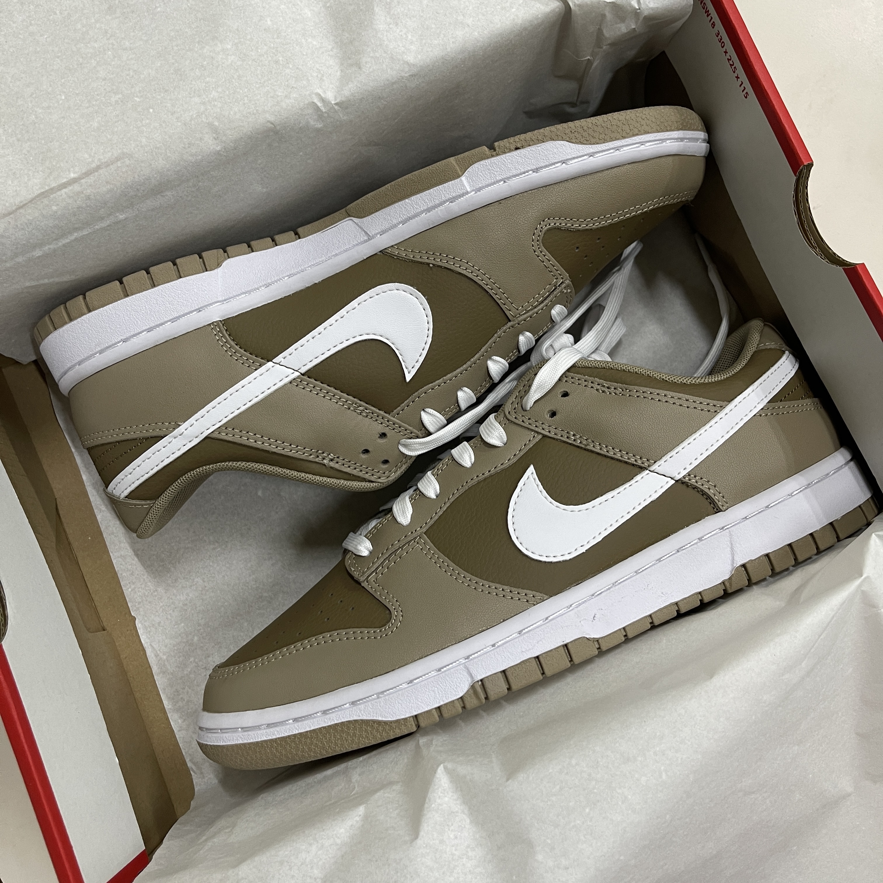 Nike Dunk Low Retro Khaki Hazel Rush 착용 스타일 - 1