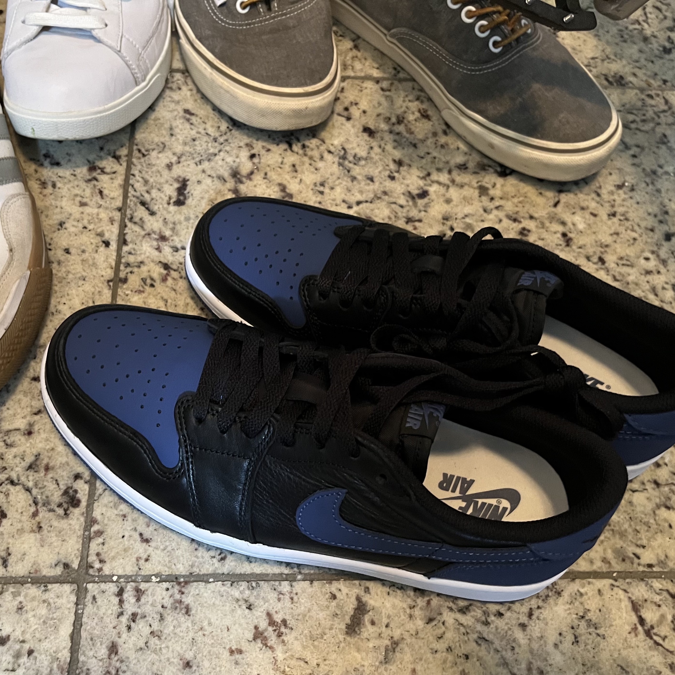 Jordan 1 Retro Low OG Mystic Navy 착용 스타일