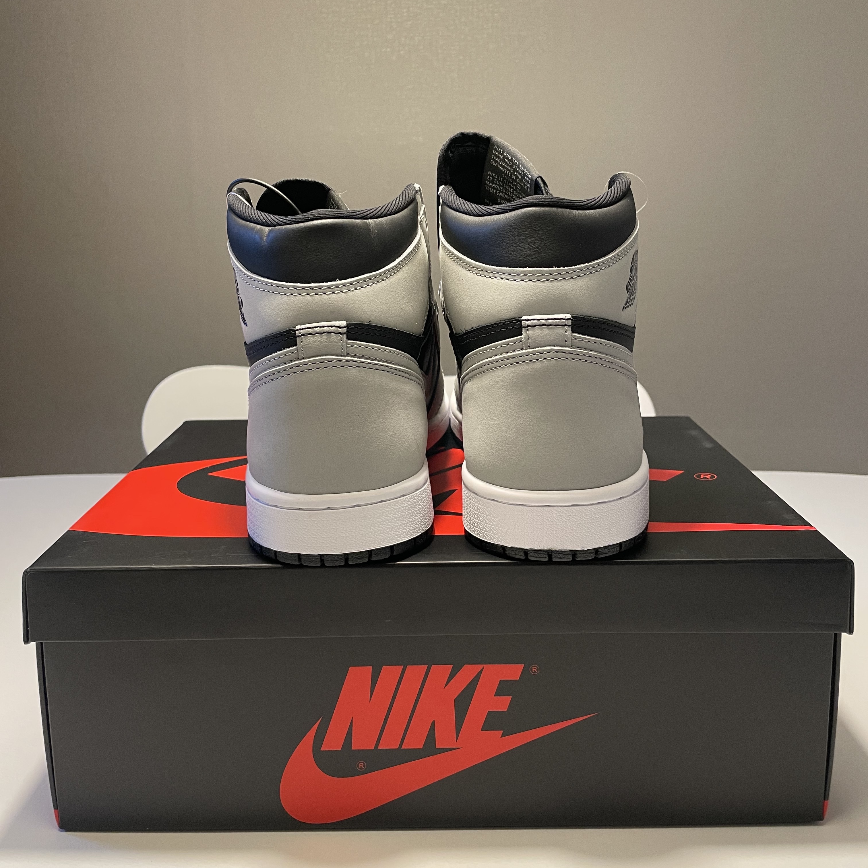 Jordan 1 Retro High OG Shadow 2.0 착용 스타일 - 5