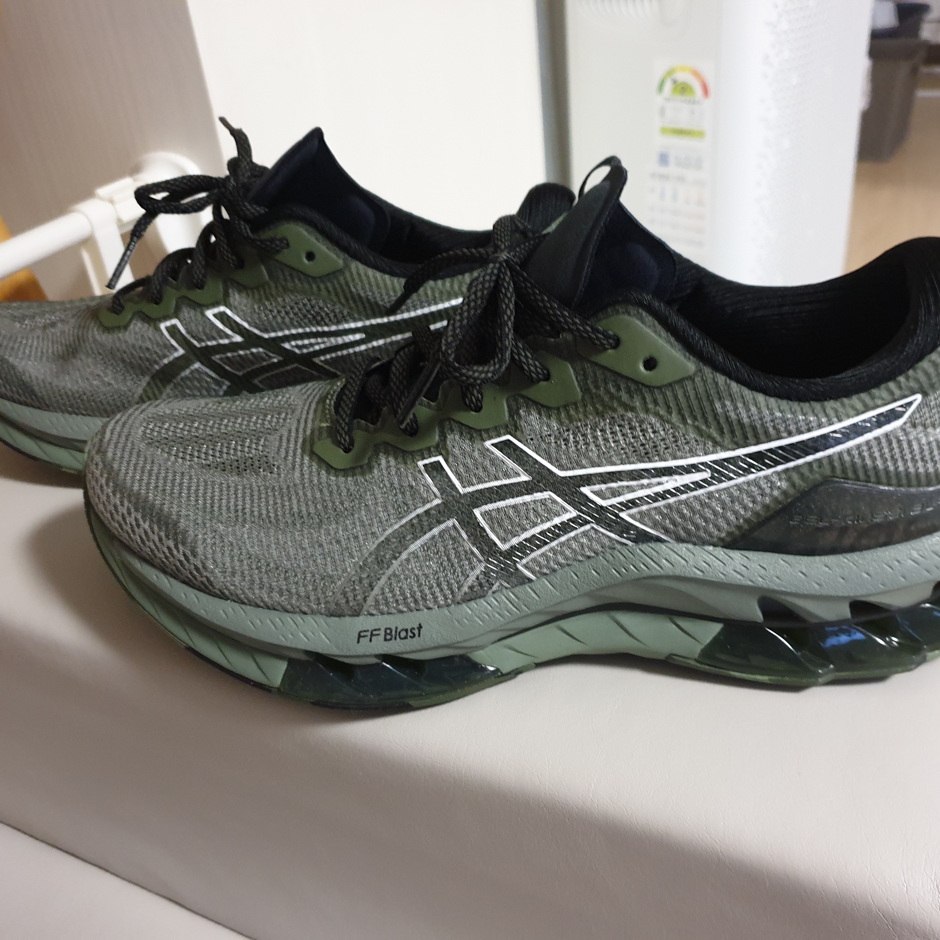 Asics Gel-Kinsei Blast LE Linchen Green White 착용 스타일