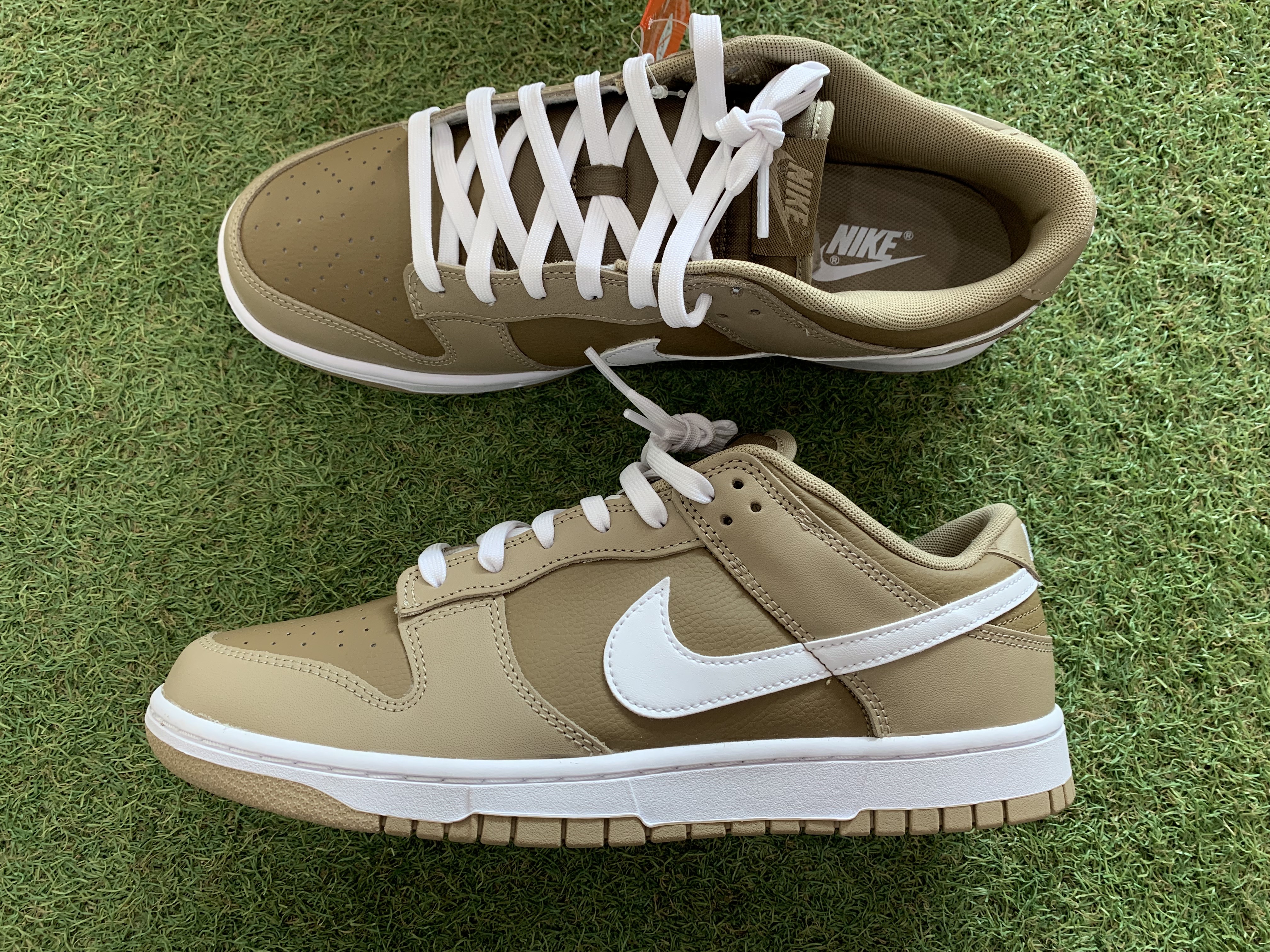 Nike Dunk Low Retro Khaki Hazel Rush 착용 스타일 - 2