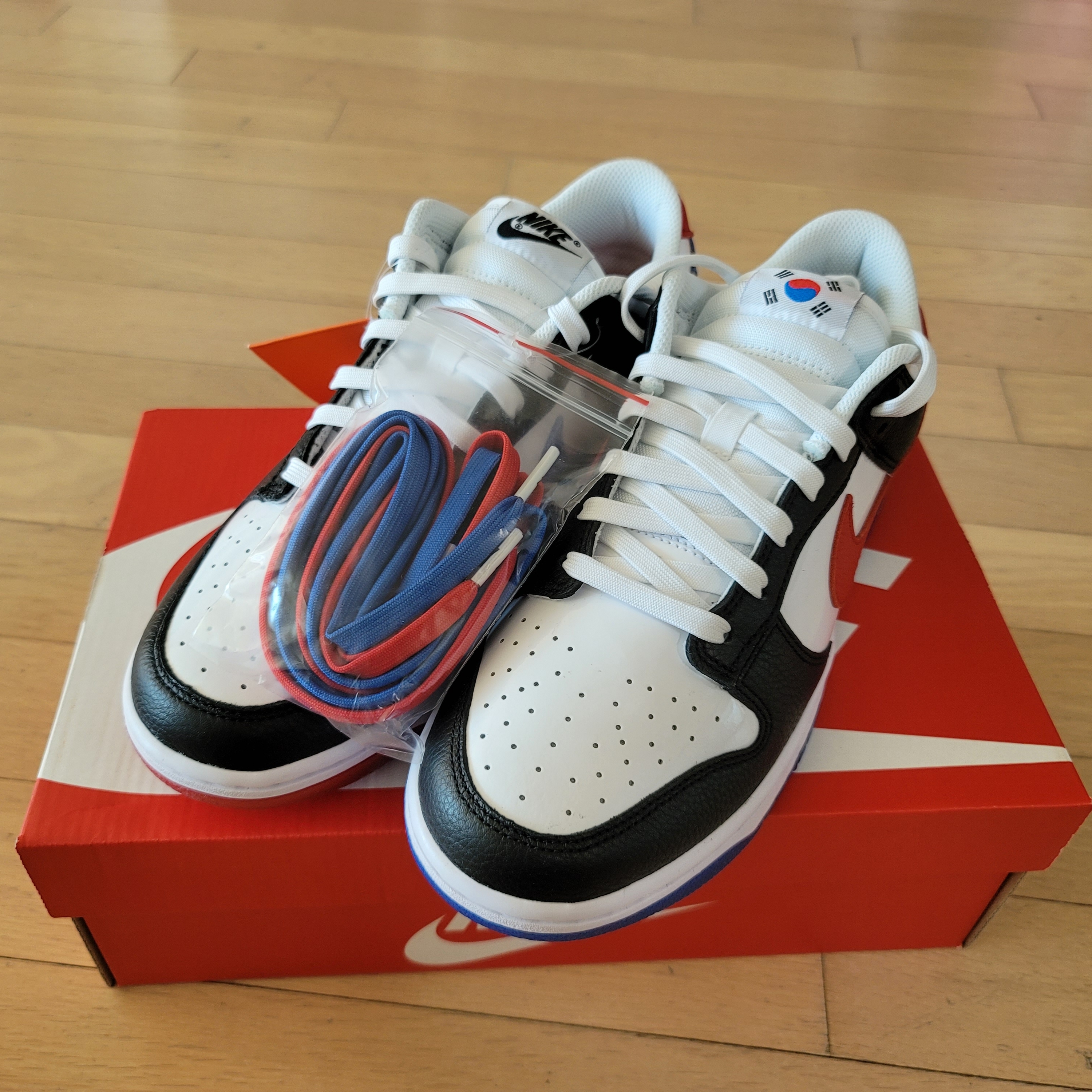 Nike Dunk Low SE Seoul 착용 스타일 - 5