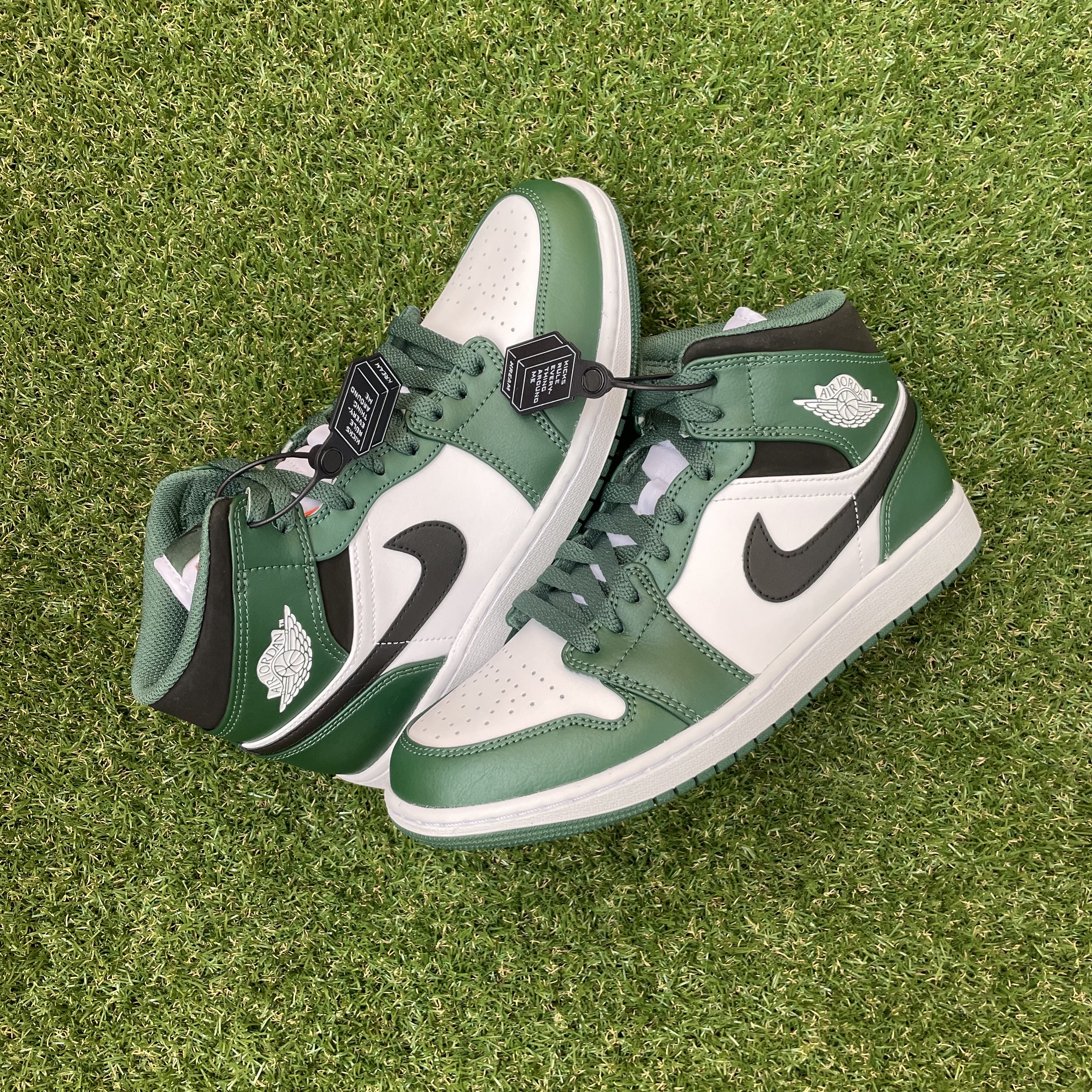 Jordan 1 Mid Sonics 2021 착용 스타일 - 1