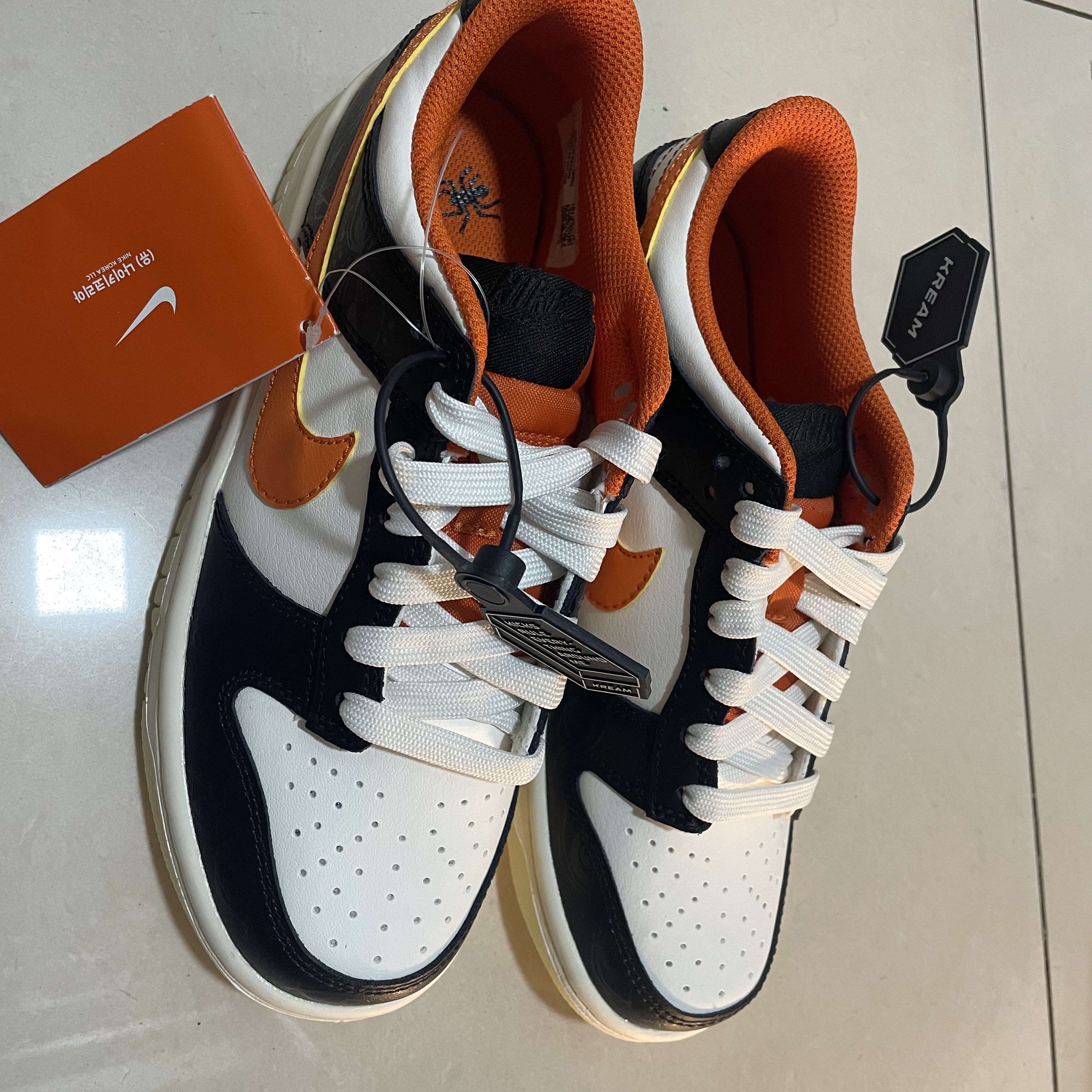 (GS) Nike Dunk Low PRM Halloween 착용 스타일