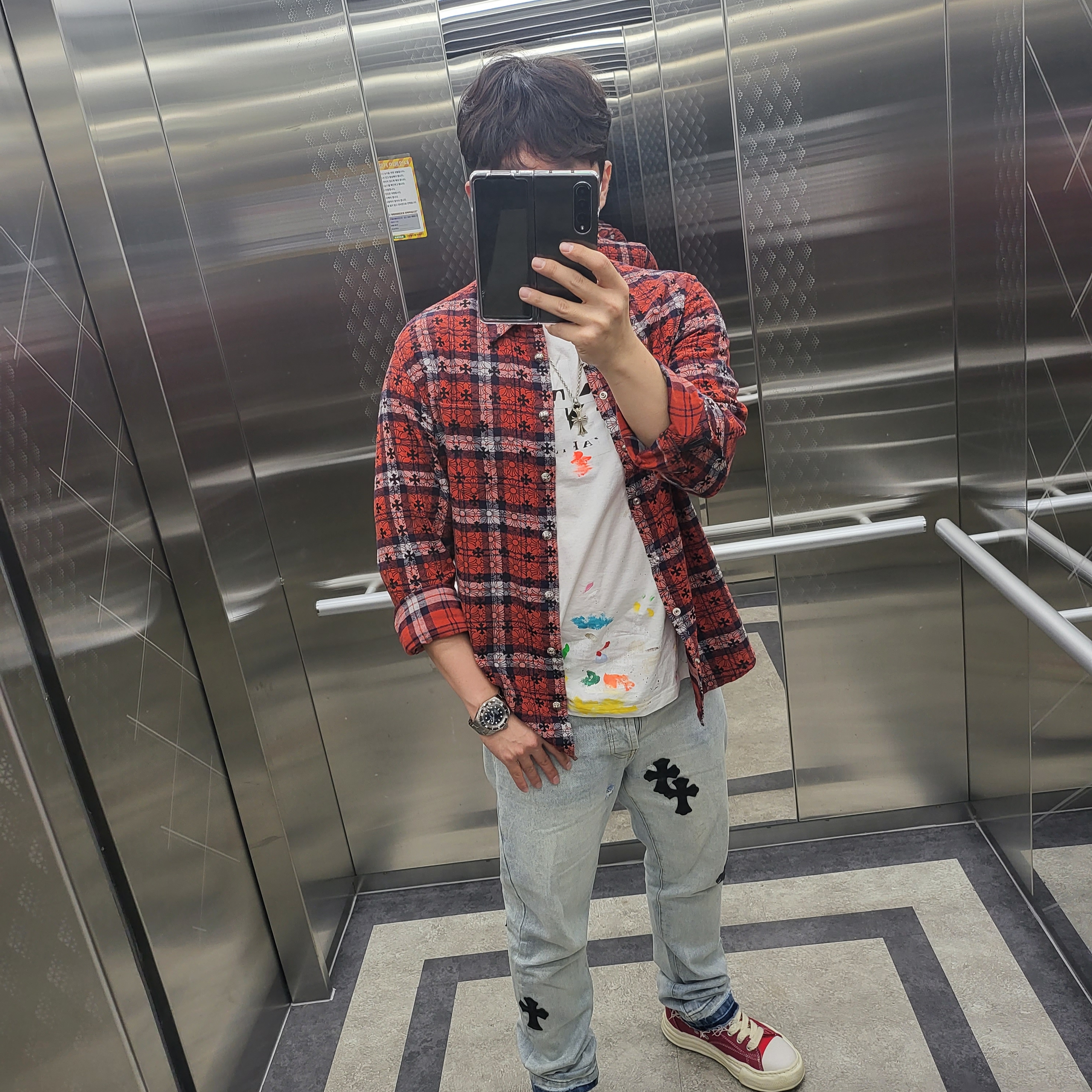 Maison Mihara Yasuhiro Peterson OG Sole OD Canvas Low-top Sneakers Red, Gallery Dept. x Lanvin Logo Printed T-Shirt Paint Marks White 착용 스타일