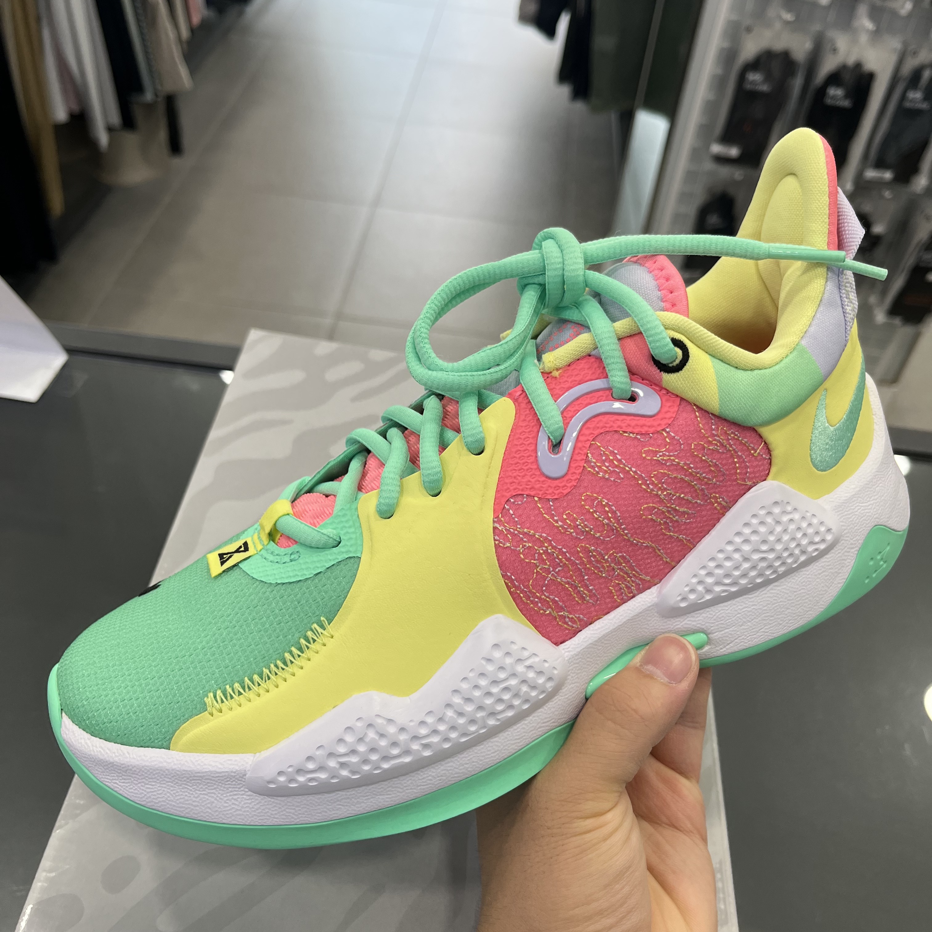 Nike PG 5 EP Daughters 착용 스타일 - 1